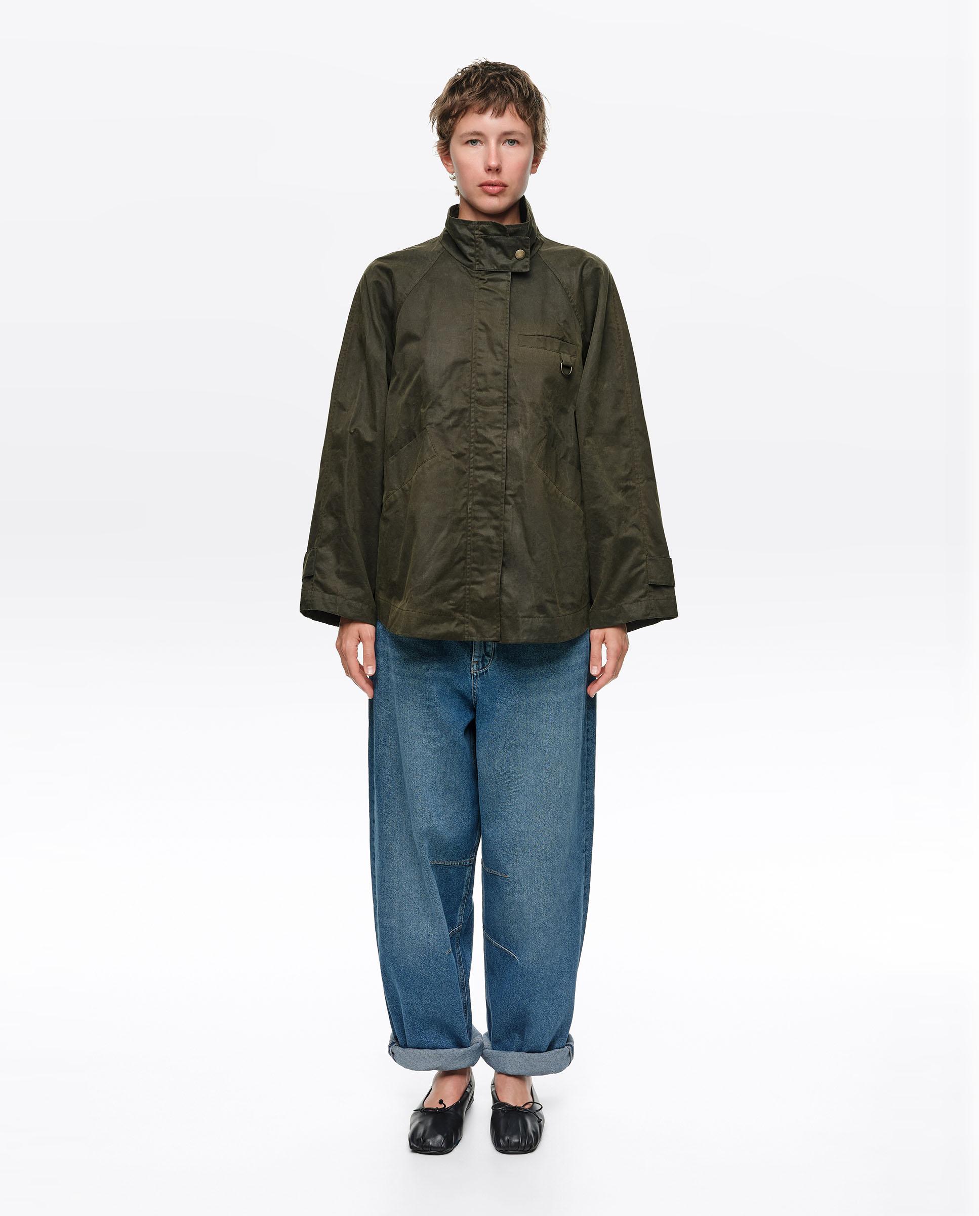 Gabardina de mujer línea a encerada con cuello subido - Bimba y Lola - Kaki Kaki-1