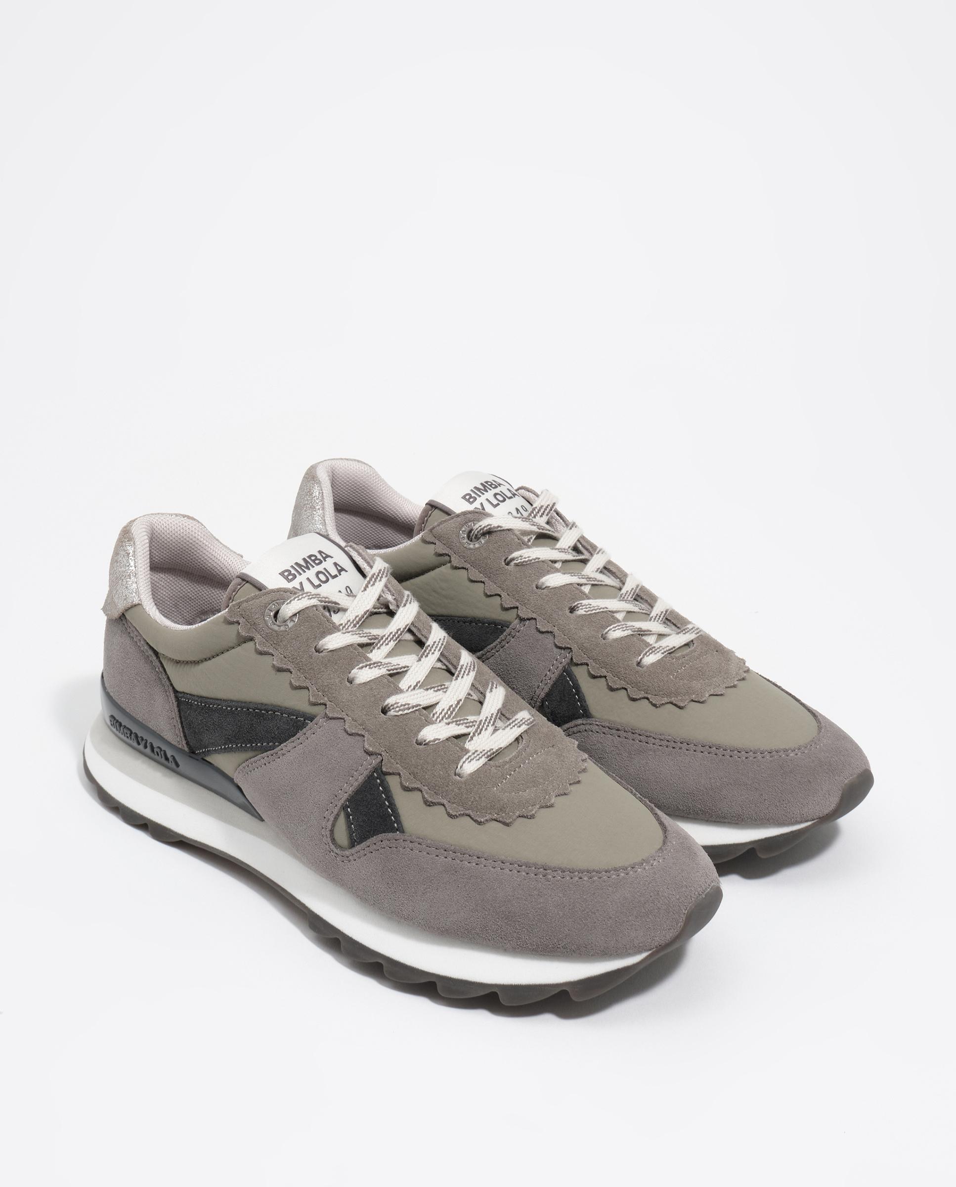 Zapatillas deportivas de mujer técnica 13 19 - Bimba y Lola - Gris Gris-3