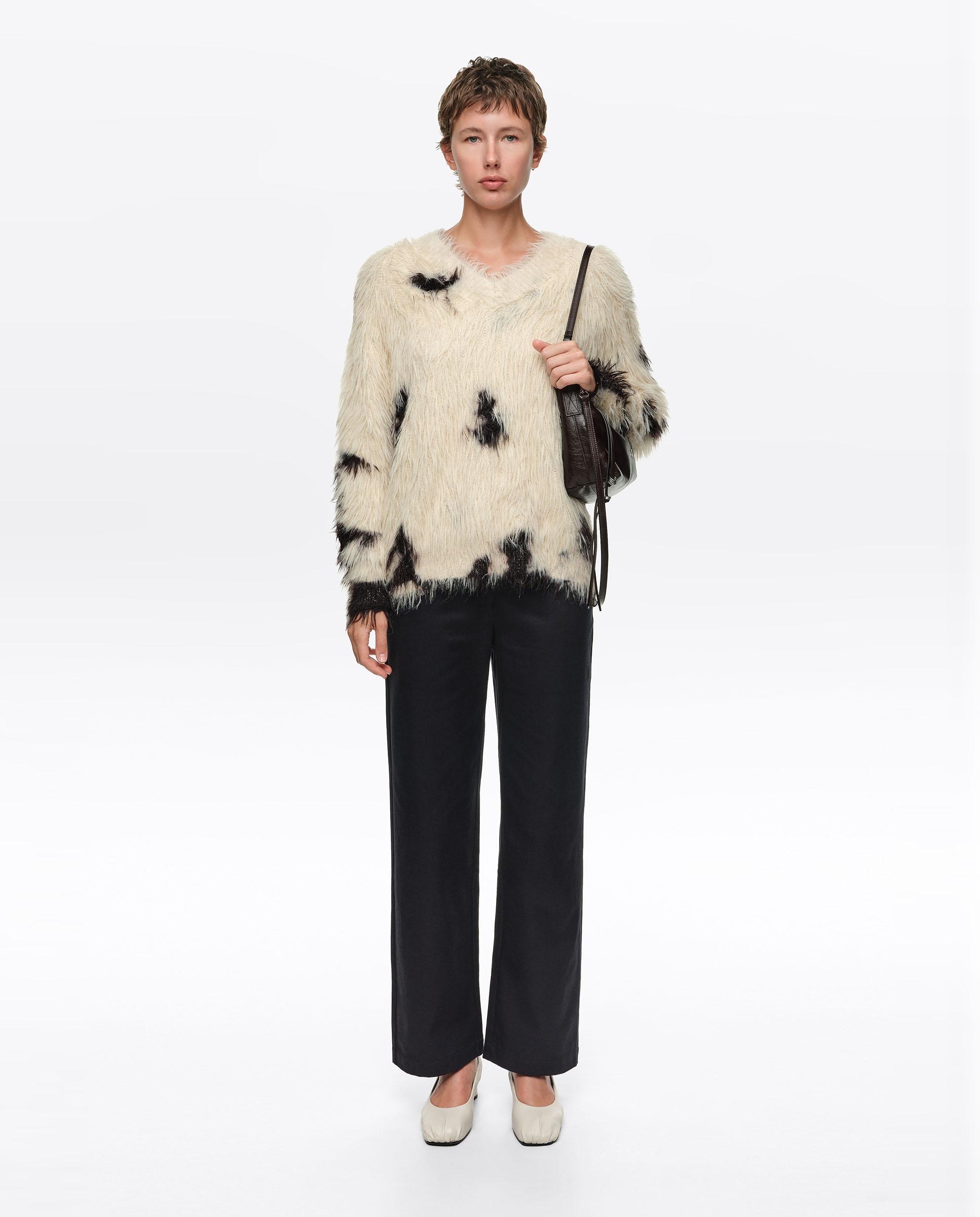 Jersey de mujer pelo escote v pony - Bimba y Lola - Beige Beige-5