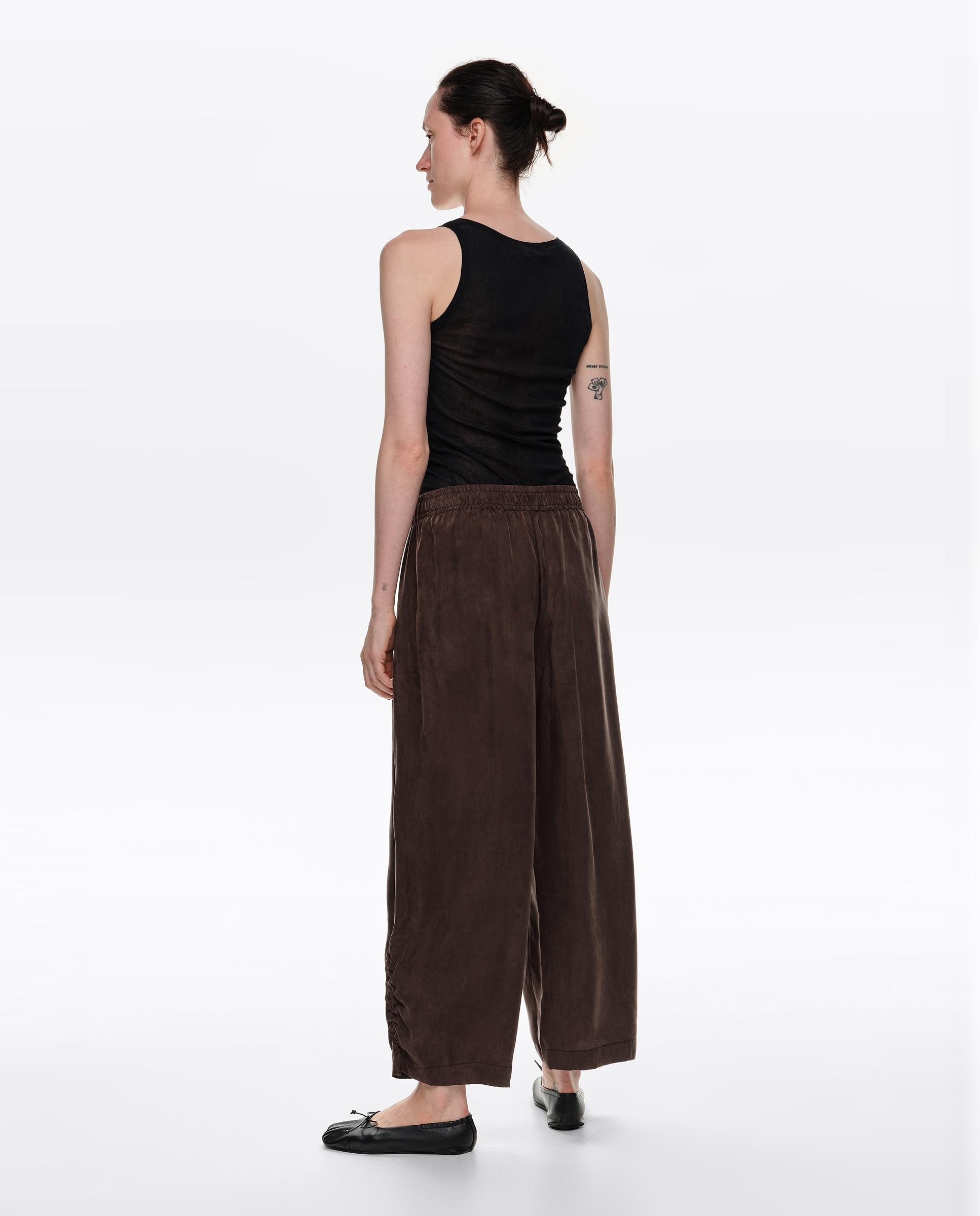 Pantalones jogger de mujer con fruncido lateral - Bimba y Lola - Marrón Marrón-4