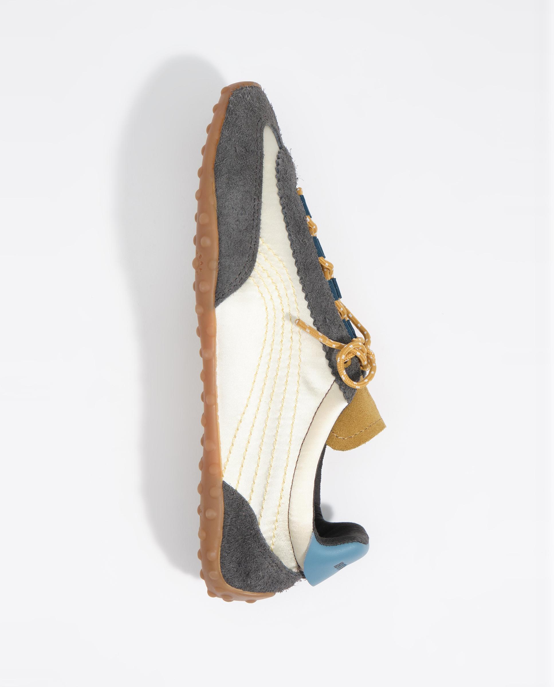Zapatillas retro de mujer 13 22 en serraje y tejido - Bimba y Lola - Crema Crema-8