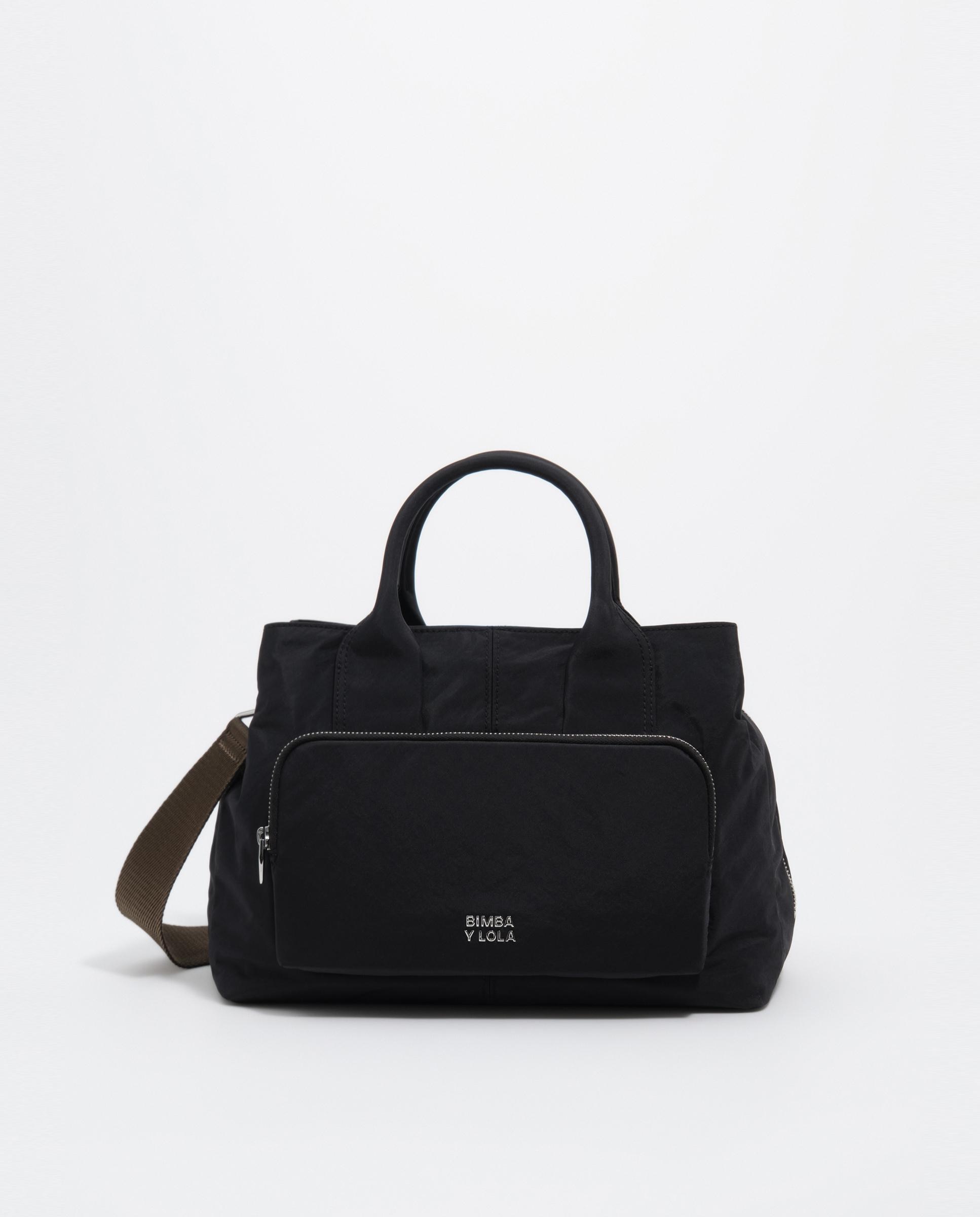 Imagen 1 de Bolso de mano grande en nylon con cierre cremallera Negro