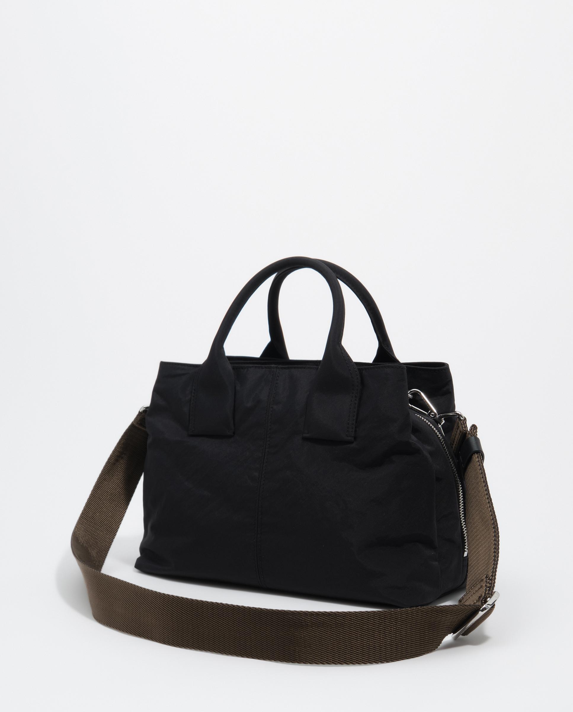 Imagen 2 de Bolso de mano grande en nylon con cierre cremallera - Bimba y Lola - Negro Negro