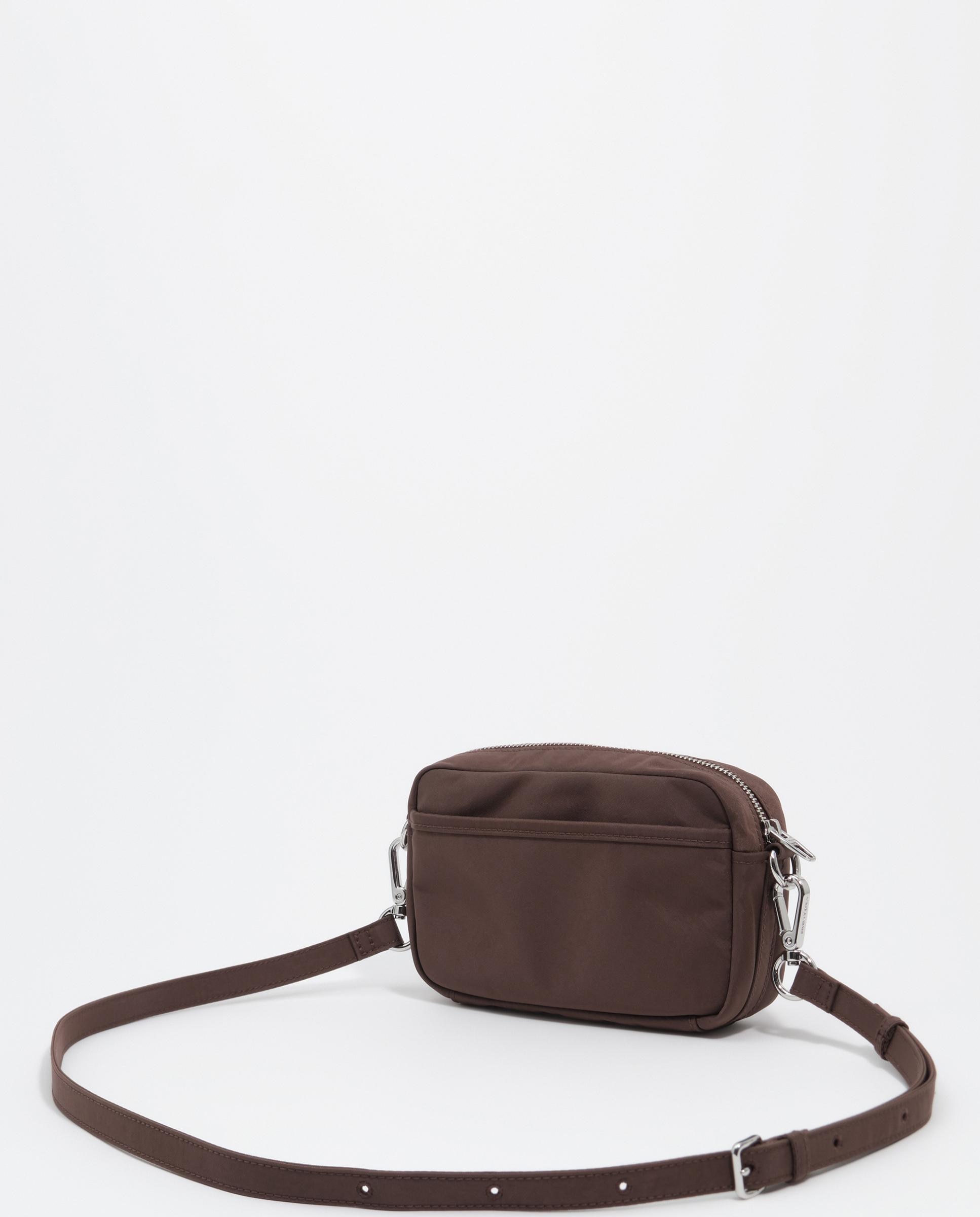 Bolso bandolera pequeño en nylon con cierre cremallera - Bimba y Lola - Marrón Marrón-6