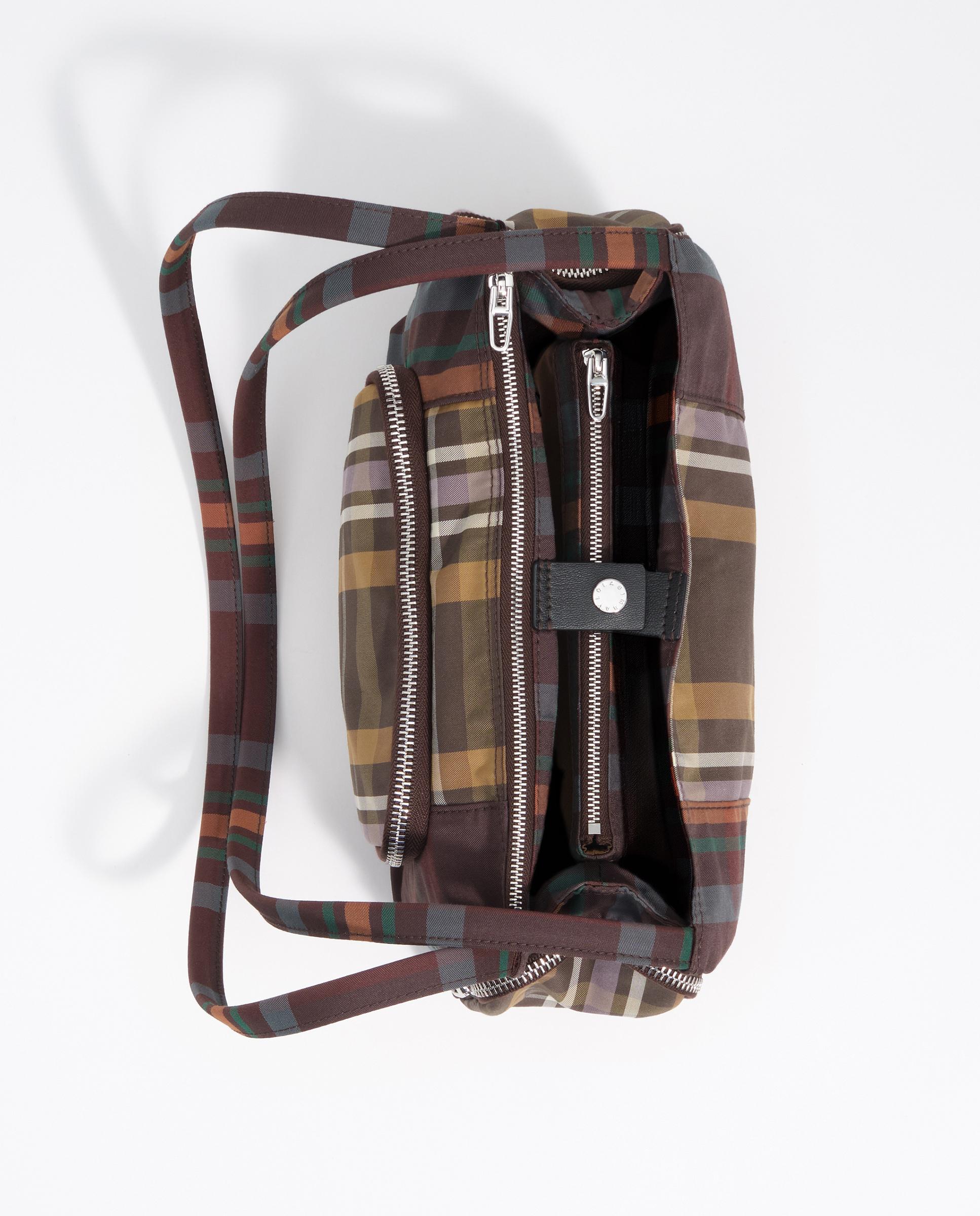 Bolso de hombro grande con cierre metálico - Bimba y Lola - Verde Verde-4