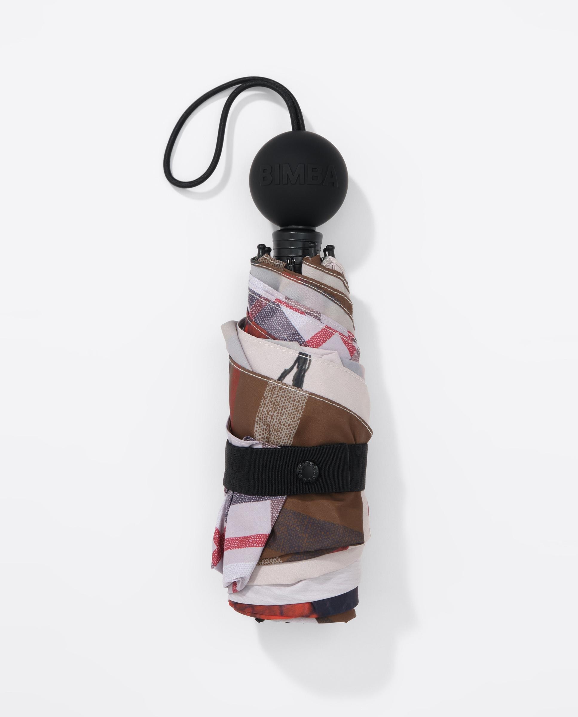 Imagen 0 de Paraguas de mujer pequeño patchwork pitón Negro