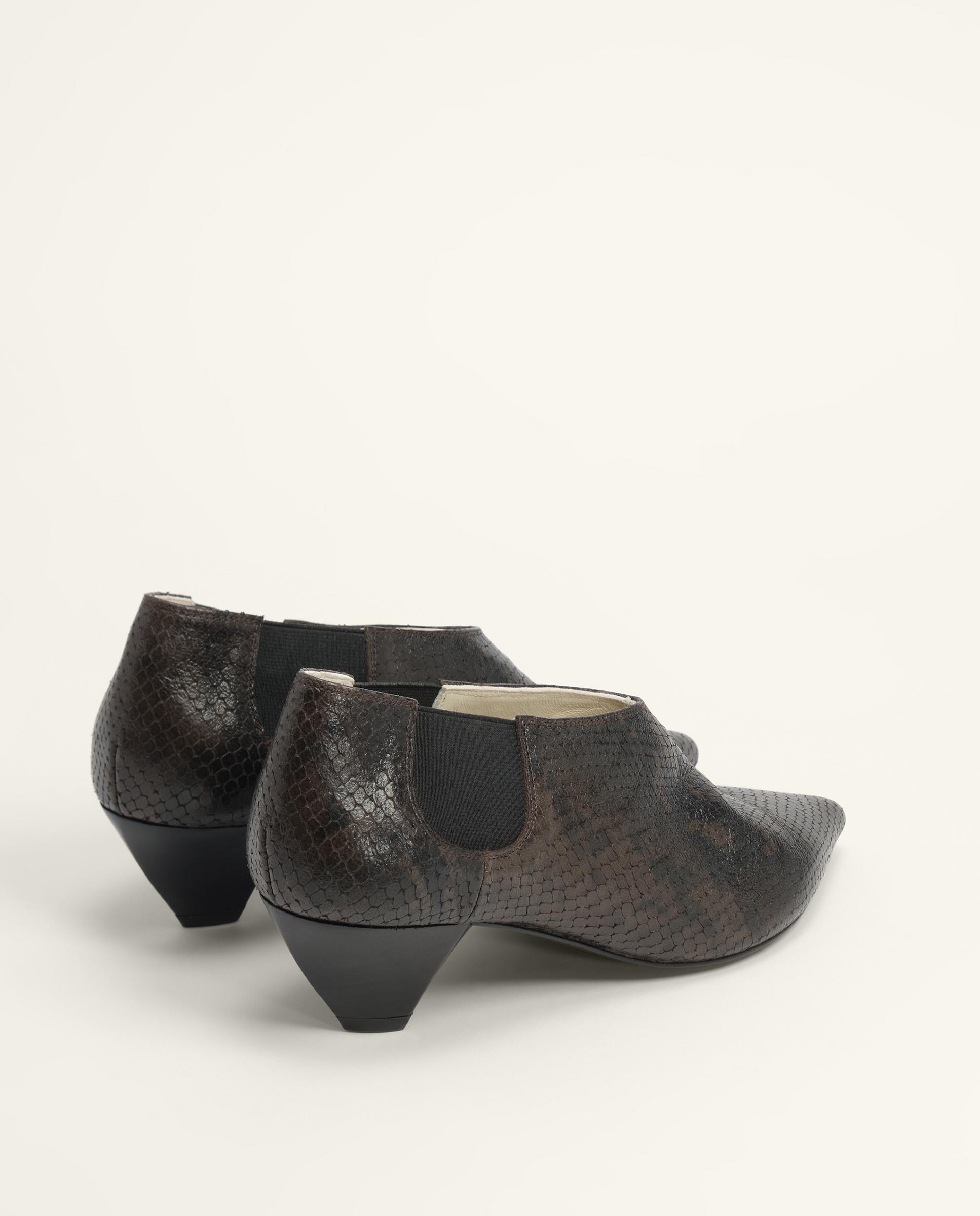 Imagen 2 de Zapatos de salón de mujer tacón abotinado piel - Bimba y Lola - Marrón oscuro Marrón oscuro