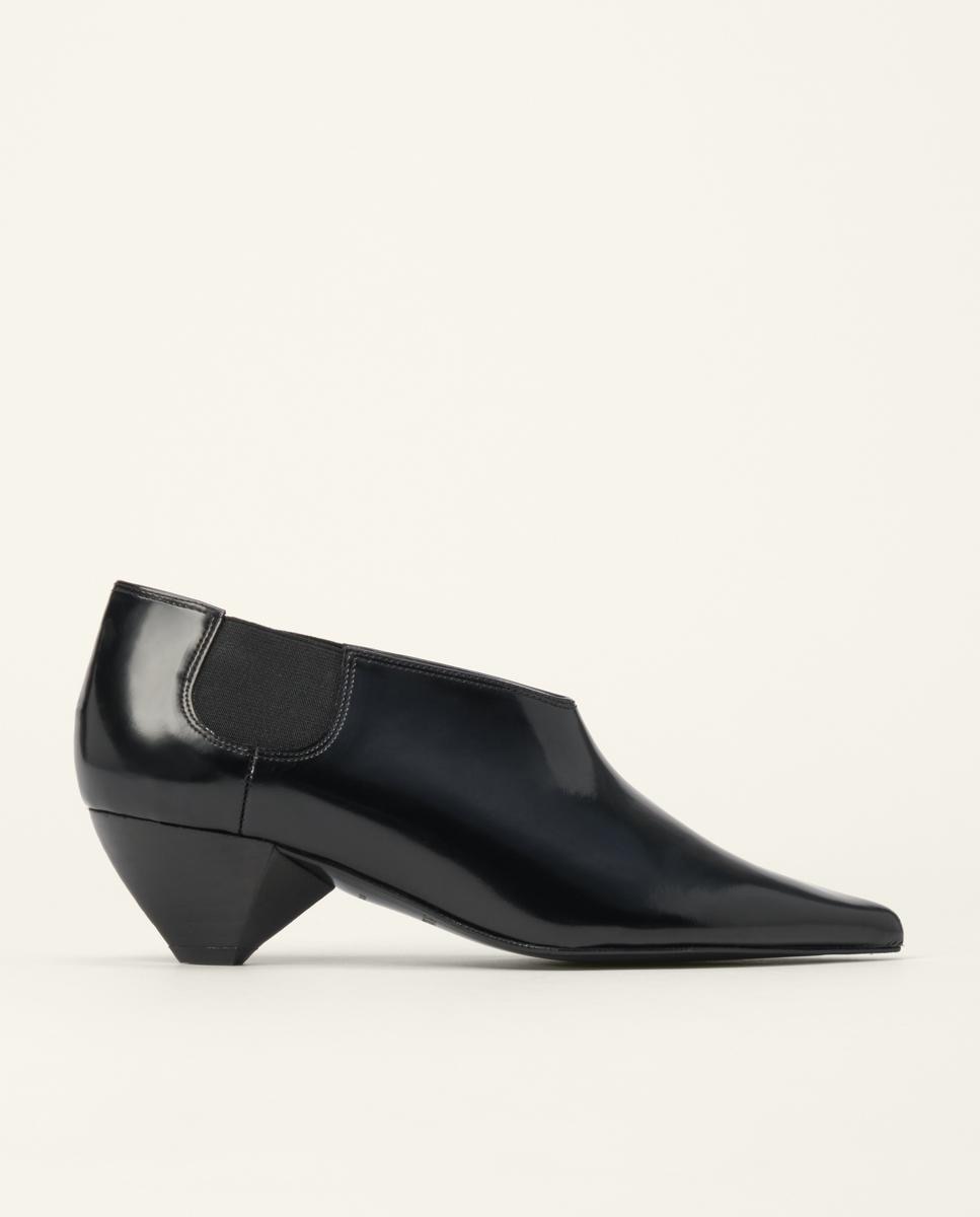 Imagen 1 de Zapatos de salón de mujer tacón abotinado piel - Bimba y Lola - Negro Negro