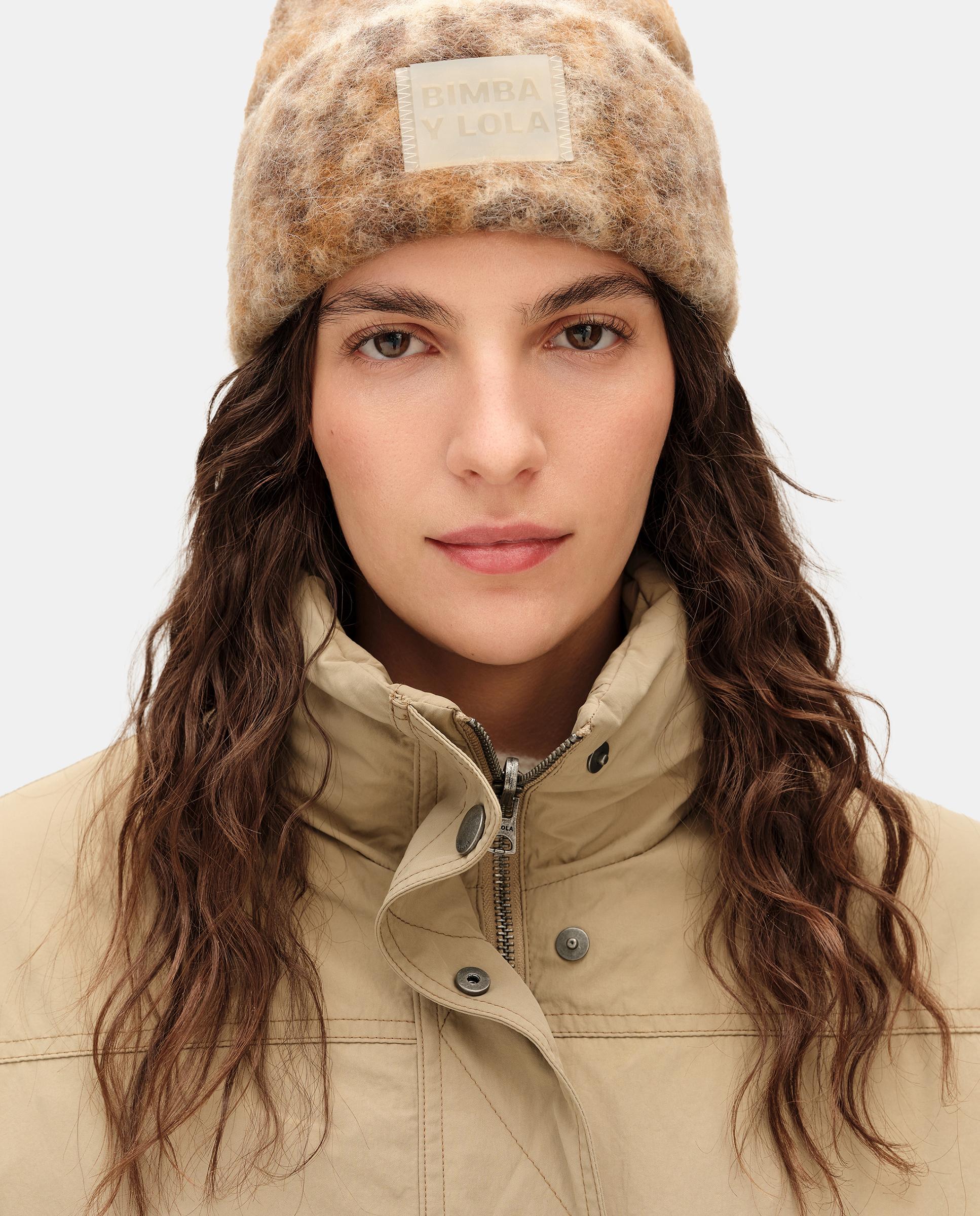 Imagen 2 de Gorro de mujer punto jacquard leopard - Bimba y Lola - Natural Natural