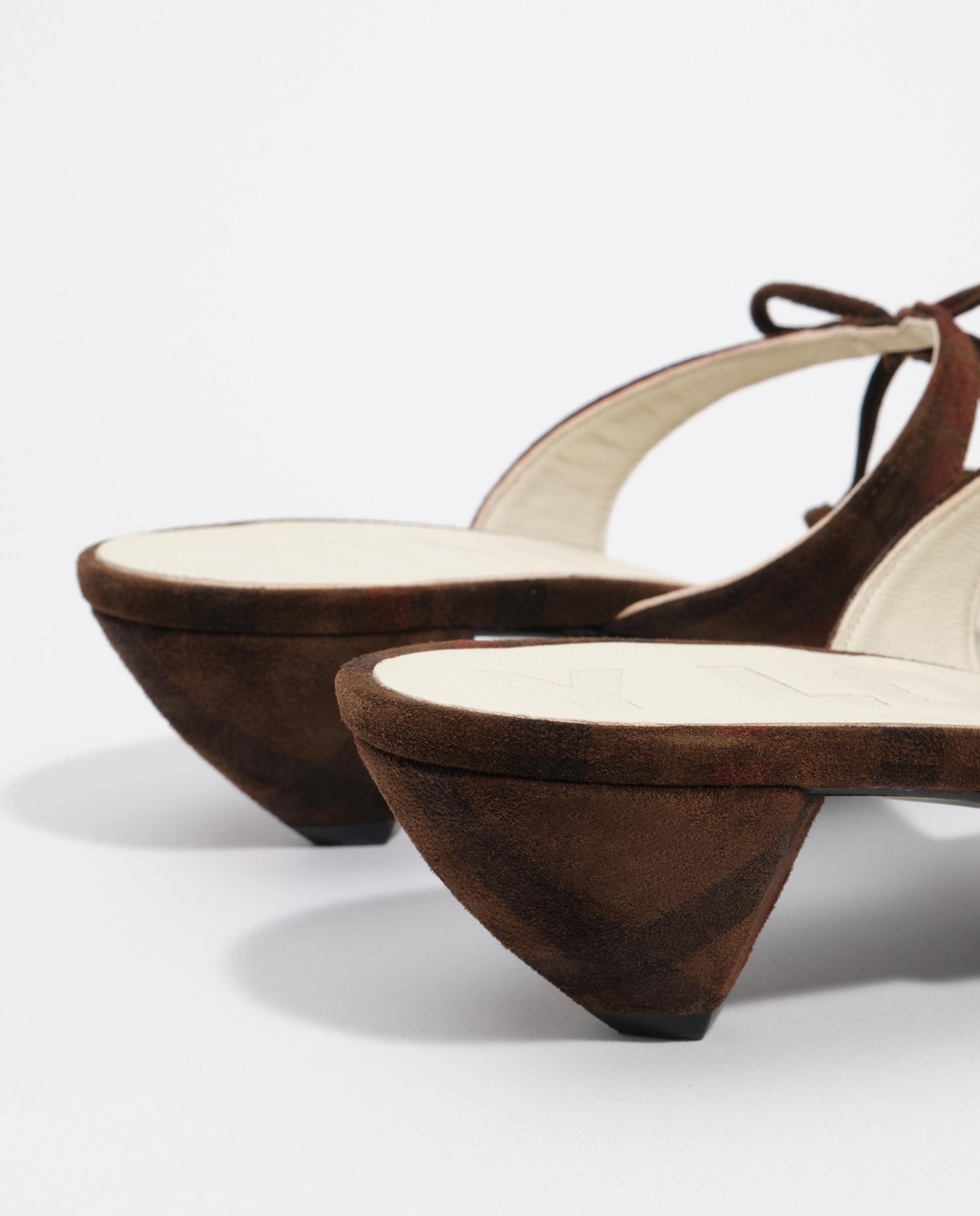 Sandalias de tacón de mujer con lazos serraje print - Bimba y Lola - Marrón Marrón-8