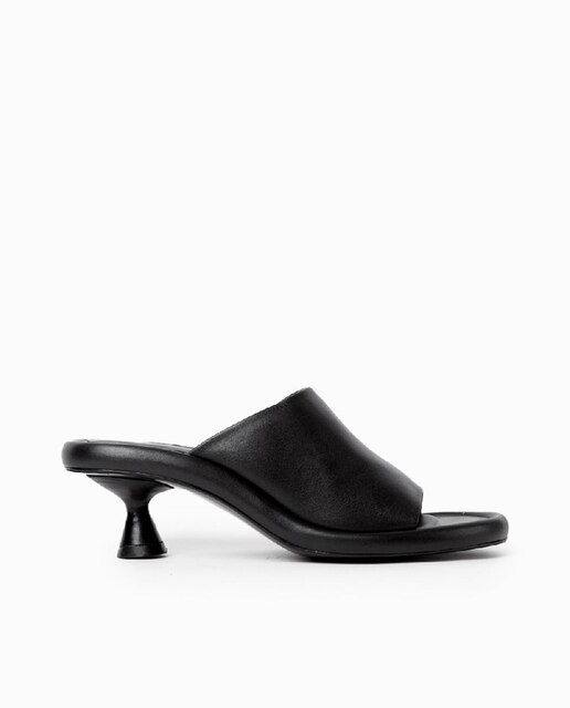 Sandalias de tacón de mujer de piel en negro