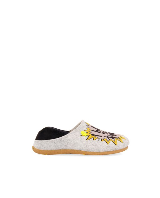 Imagen 0 de Zapatillas de casa abiertas de niño tipo babucha con material reciclado