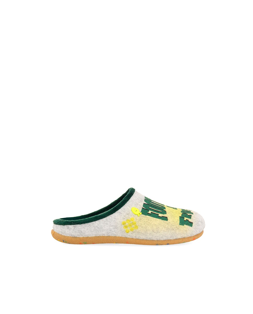 Zapatillas de casa abiertas de niño tipo babucha con dibujo estilo