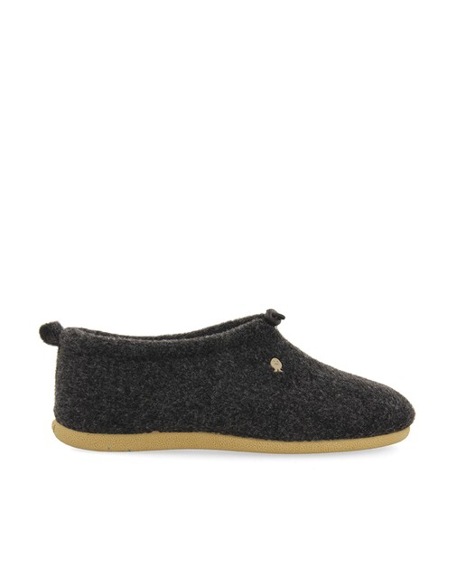 Imagen 0 de Zapatillas de casa de hombre tipo zueco con material reciclado