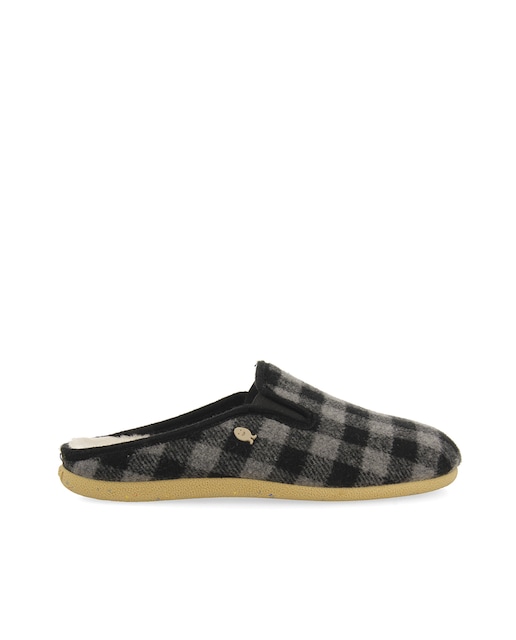 Imagen 0 de Zapatillas de casa de hombre tipo babucha con material reciclado