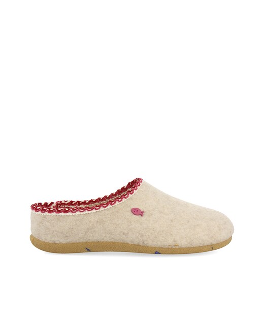 Imagen 0 de Zapatillas de casa abiertas de mujer tipo zueco con material reciclado
