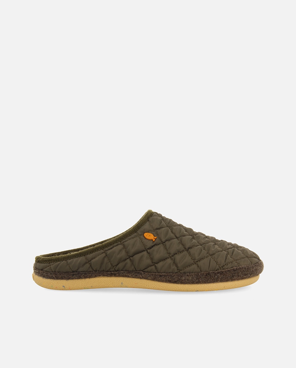 Zapatillas de casa de hombre con suela en contraste y plantilla extraíble - Hot Potatoes - Verde militar Verde militar-1