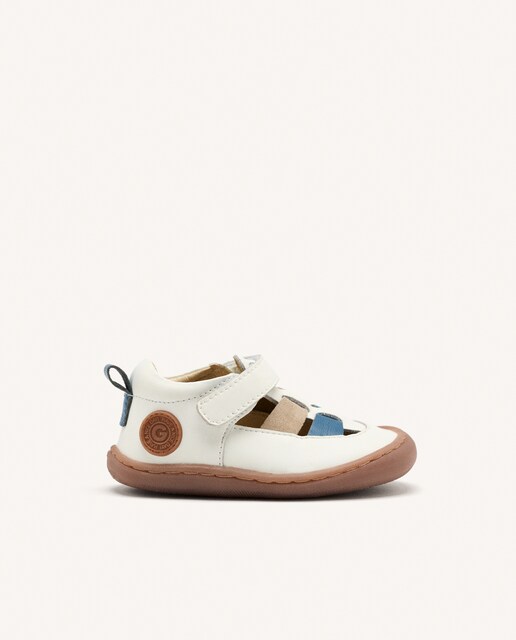 Imagen 0 de Zapatillas de bebé niño en piel con cierre ajustables