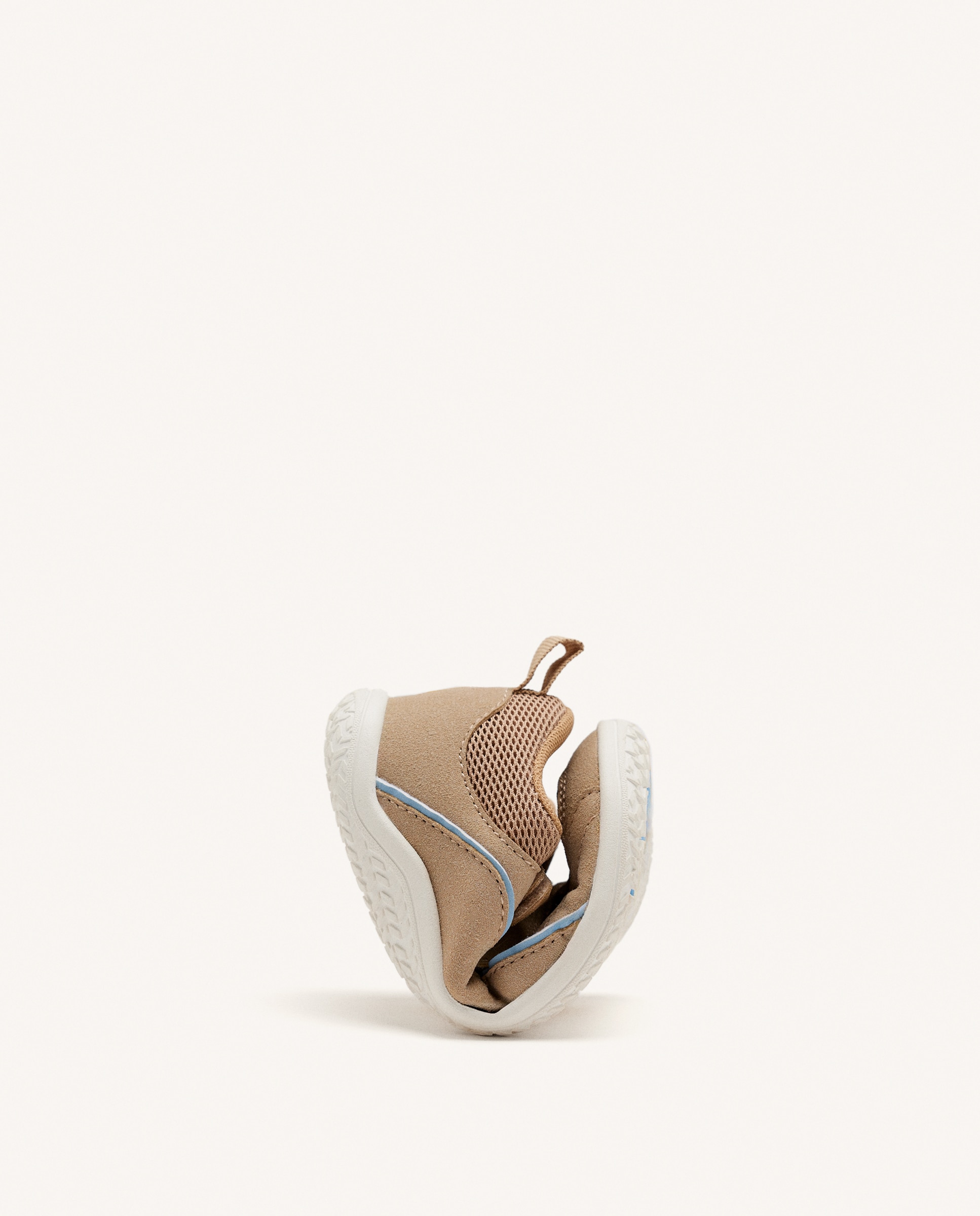 Zapatillas de lona de niño barefoot monocolor de rejilla - Gioseppo - Marrón Marrón-4