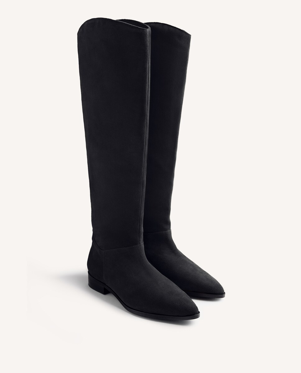 Botas de mujer de caña alta en piel serraje con efecto arrugado