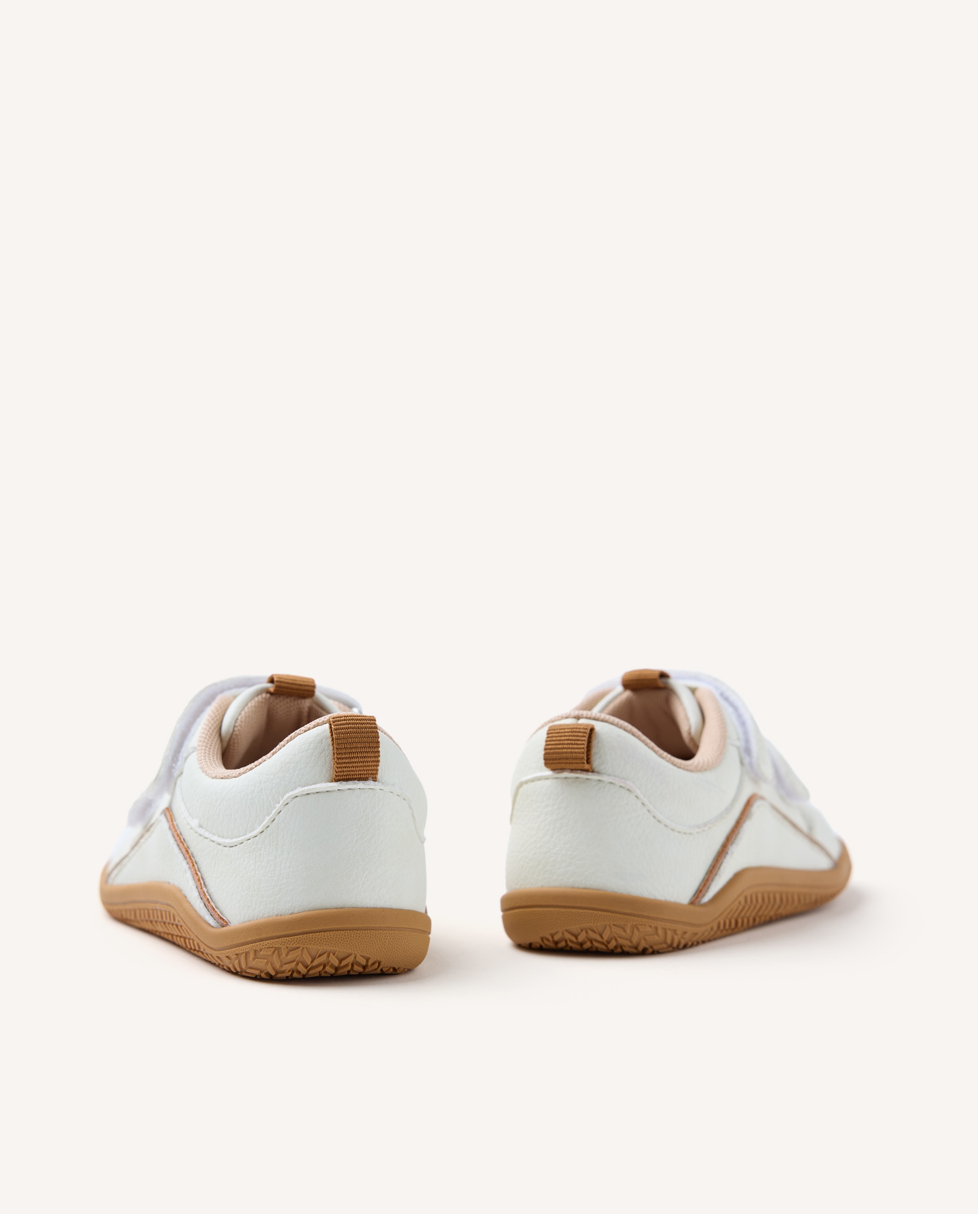 Zapatillas deportivas de niña barefoot con doble cierre ajustable - Gioseppo - Blanco Blanco-4