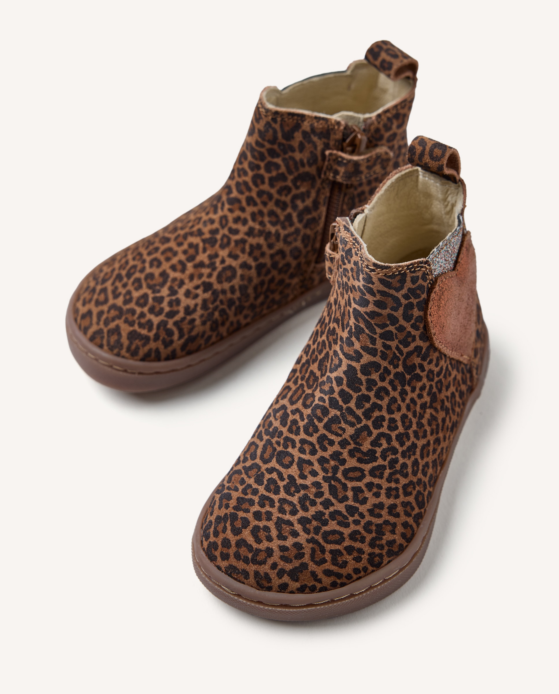 Botines de niña de piel serraje estampado con detalle de corazón - Gioseppo - Estampado Estampado-3