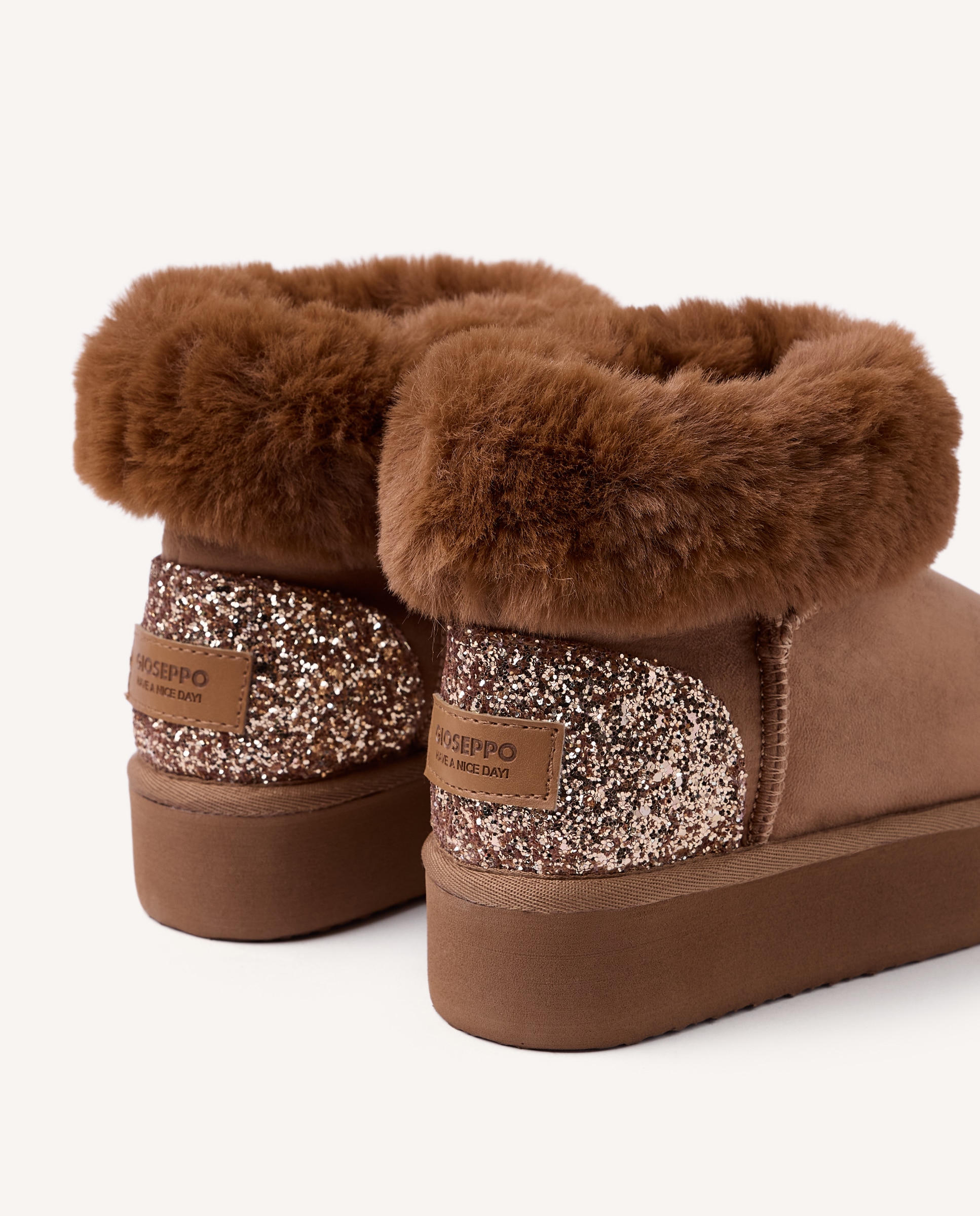 Botas australianas de niña con brillo, collarín de pelo y plataforma - Gioseppo - Cuero Cuero-4