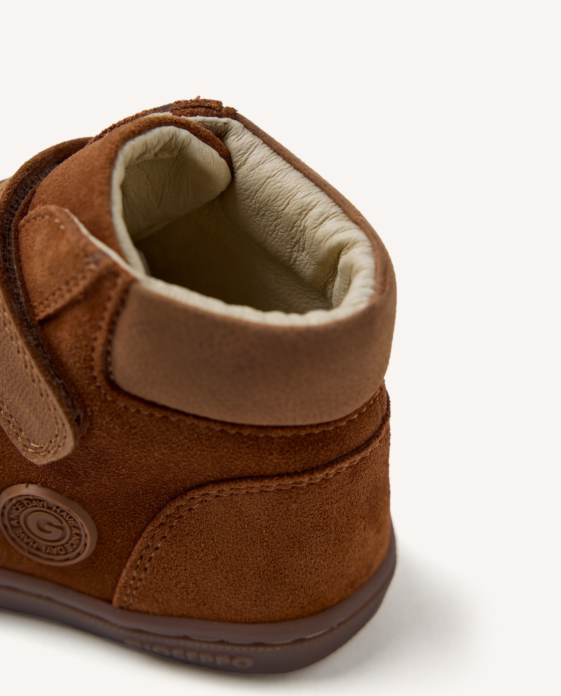 Botines de niño con cierres ajustables de piel serraje barefoot - Gioseppo - Cuero Cuero-6