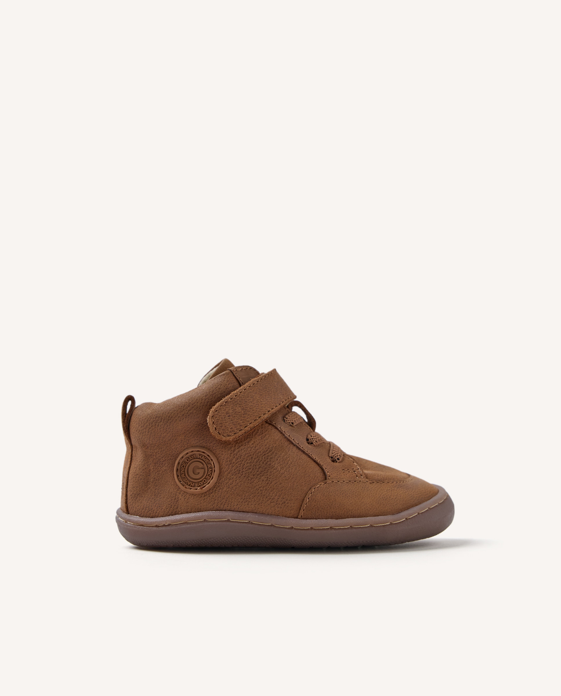 Imagen 1 de Botas de bebé niño de piel con cordones elásticos y cierre ajustable barefoot - Gioseppo - Cuero Cuero
