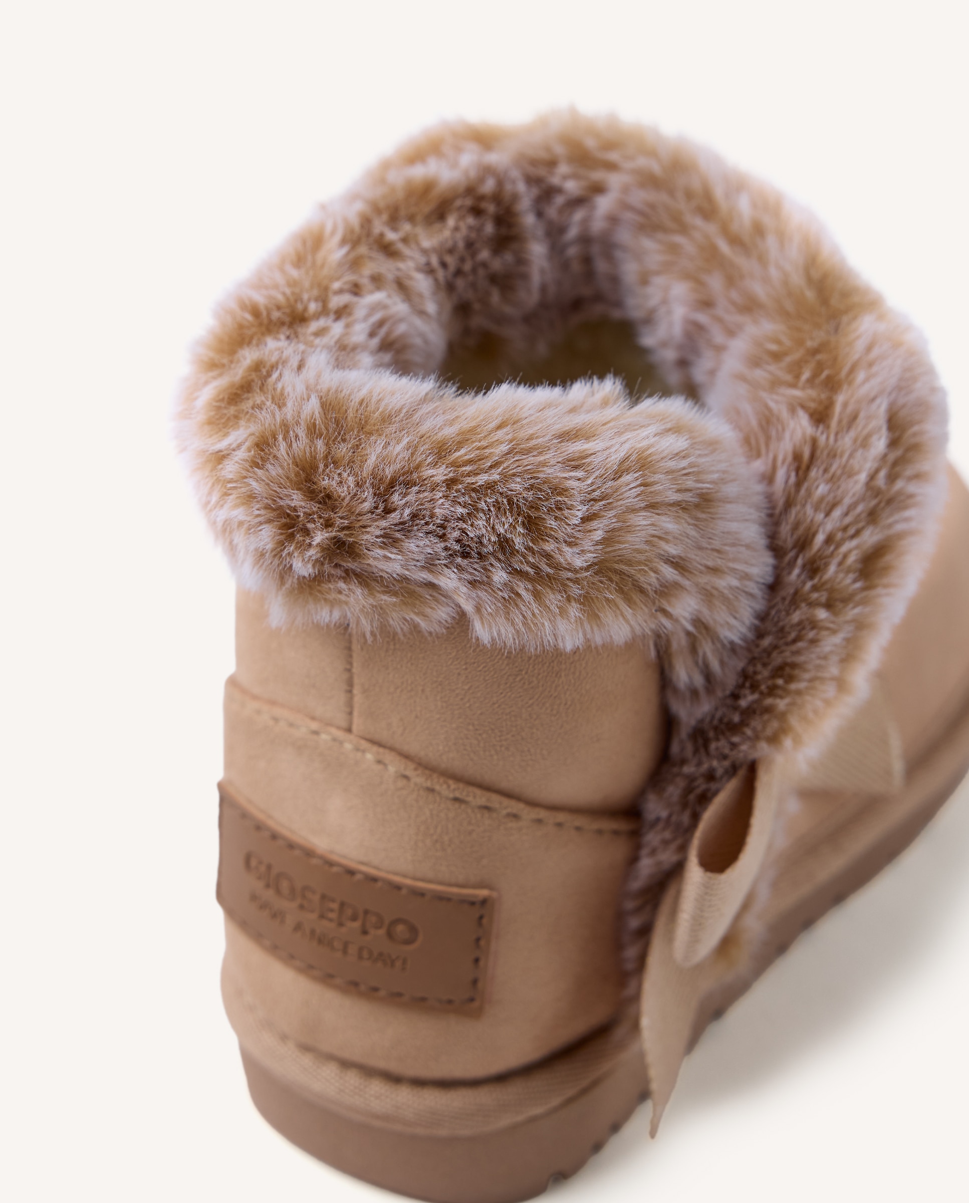 Botas australianas de niña con lazo y collarín de pelo - Gioseppo - Camel Camel-6