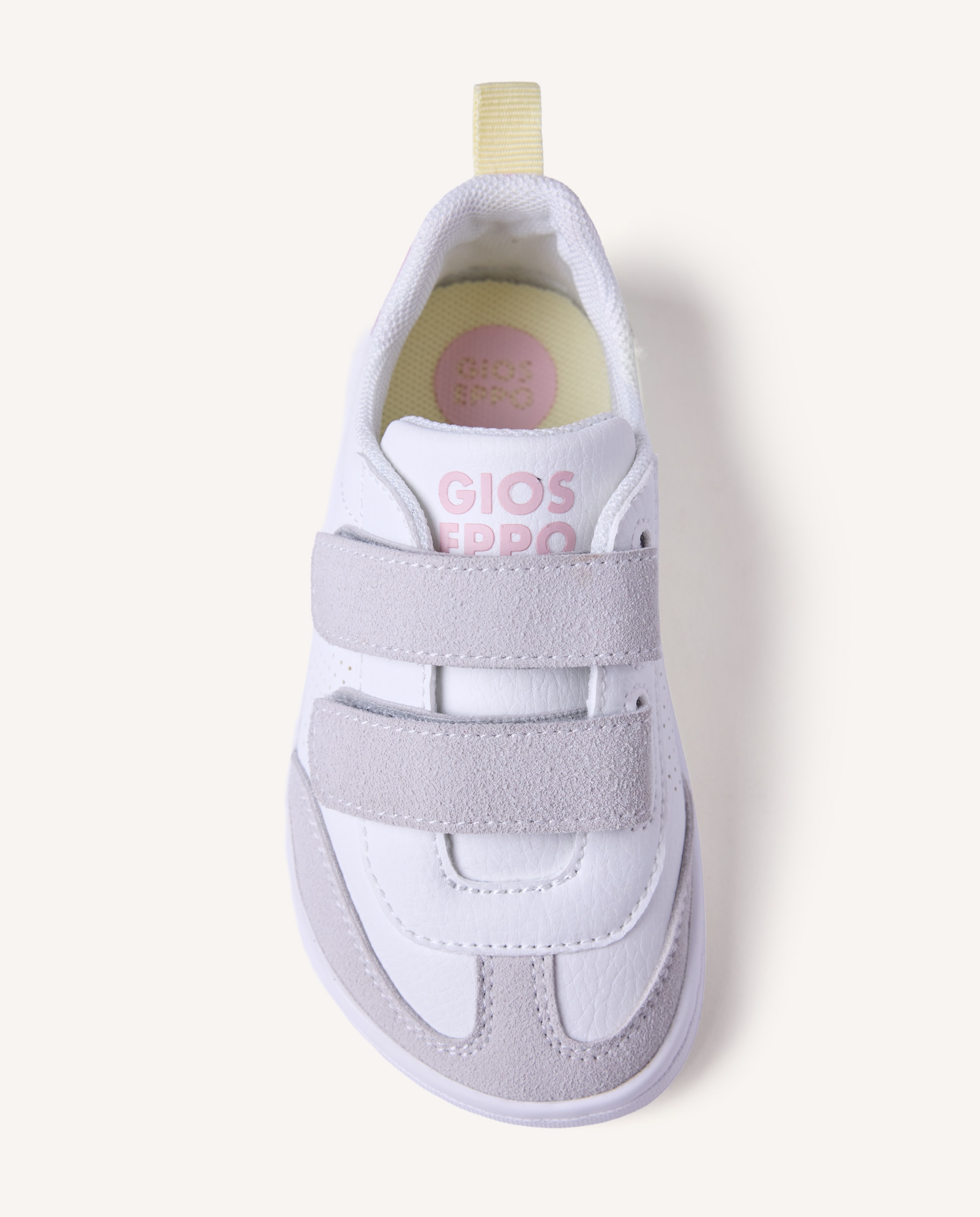 Zapatillas deportivas de bebé niña barefoot con acentos de color y calado en el lateral Blanco / Rosa Gioseppo Blanco / Rosa-2