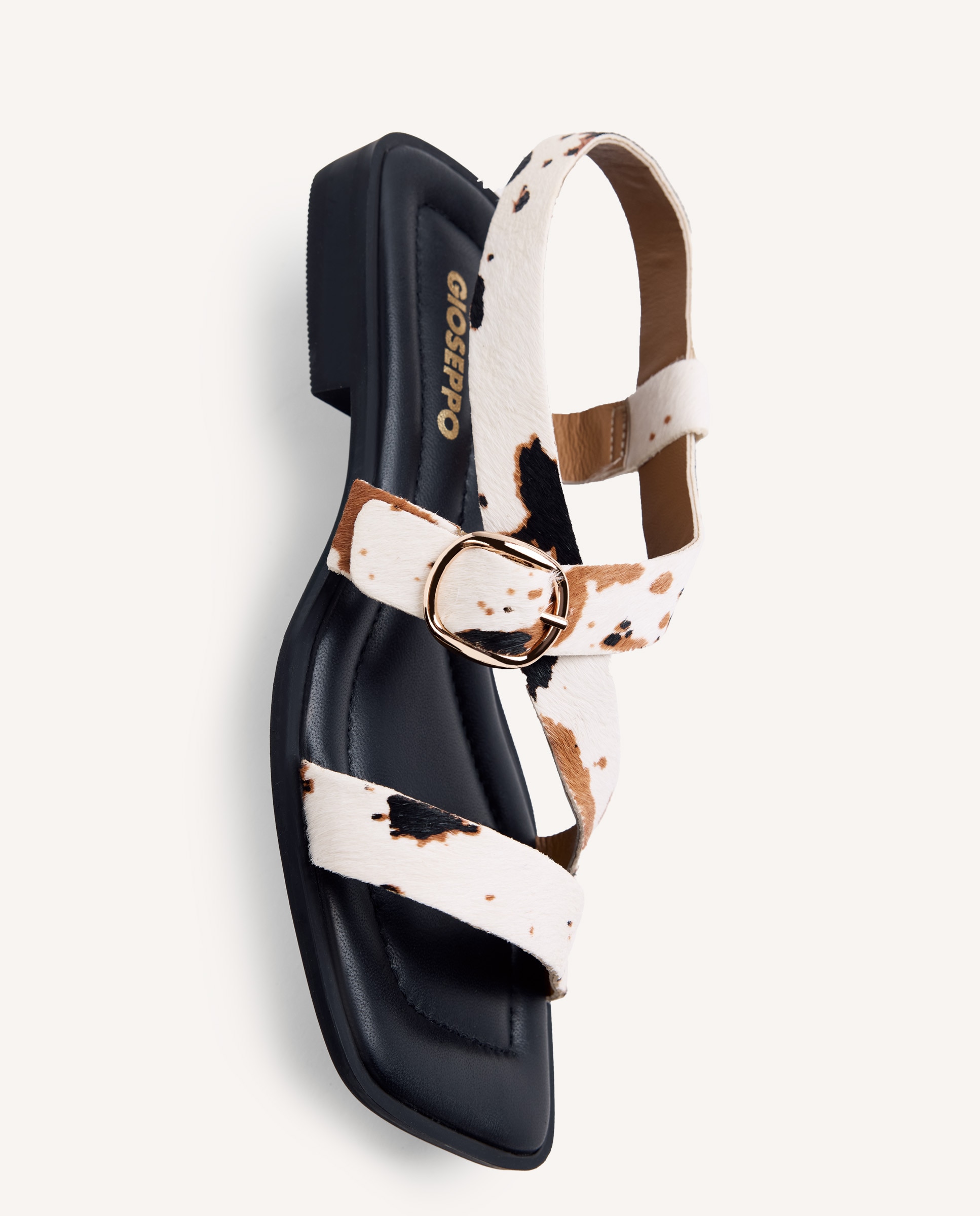 Las Sandalias Más Vendidas En Las Rebajas De El Corte Inglés Son Estas Gioseppo De Piel Que Van Con Todo Por Menos De 25 Euros Las Sandalias Más Vendidas En Las Rebajas De El Corte Inglés Son Estas Gioseppo De Piel Que Van Con Todo Por Menos De 25 Euros