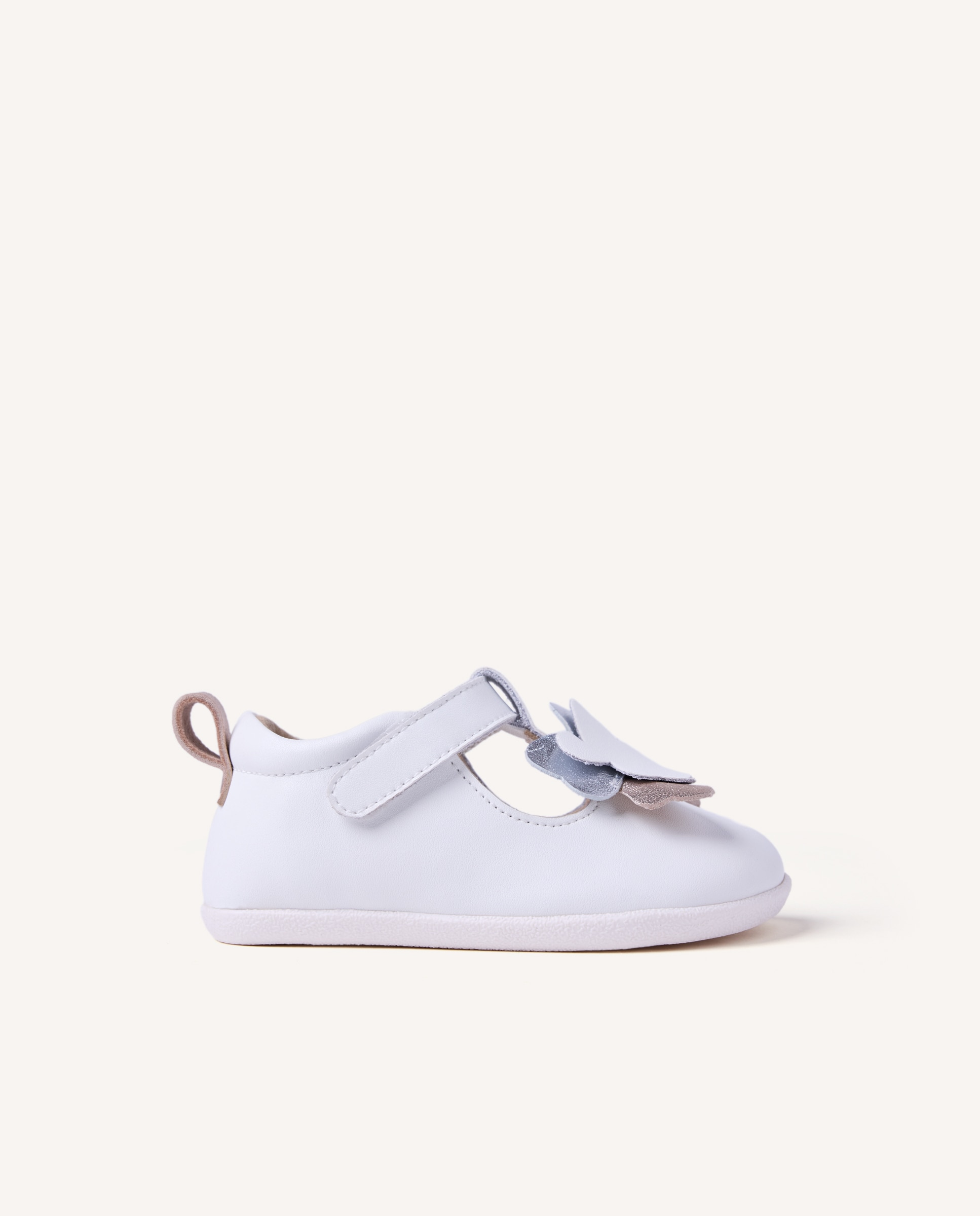 Imagen 0 de Merceditas de bebé niña barefoot de piel con detalle de mariposa Blanco
