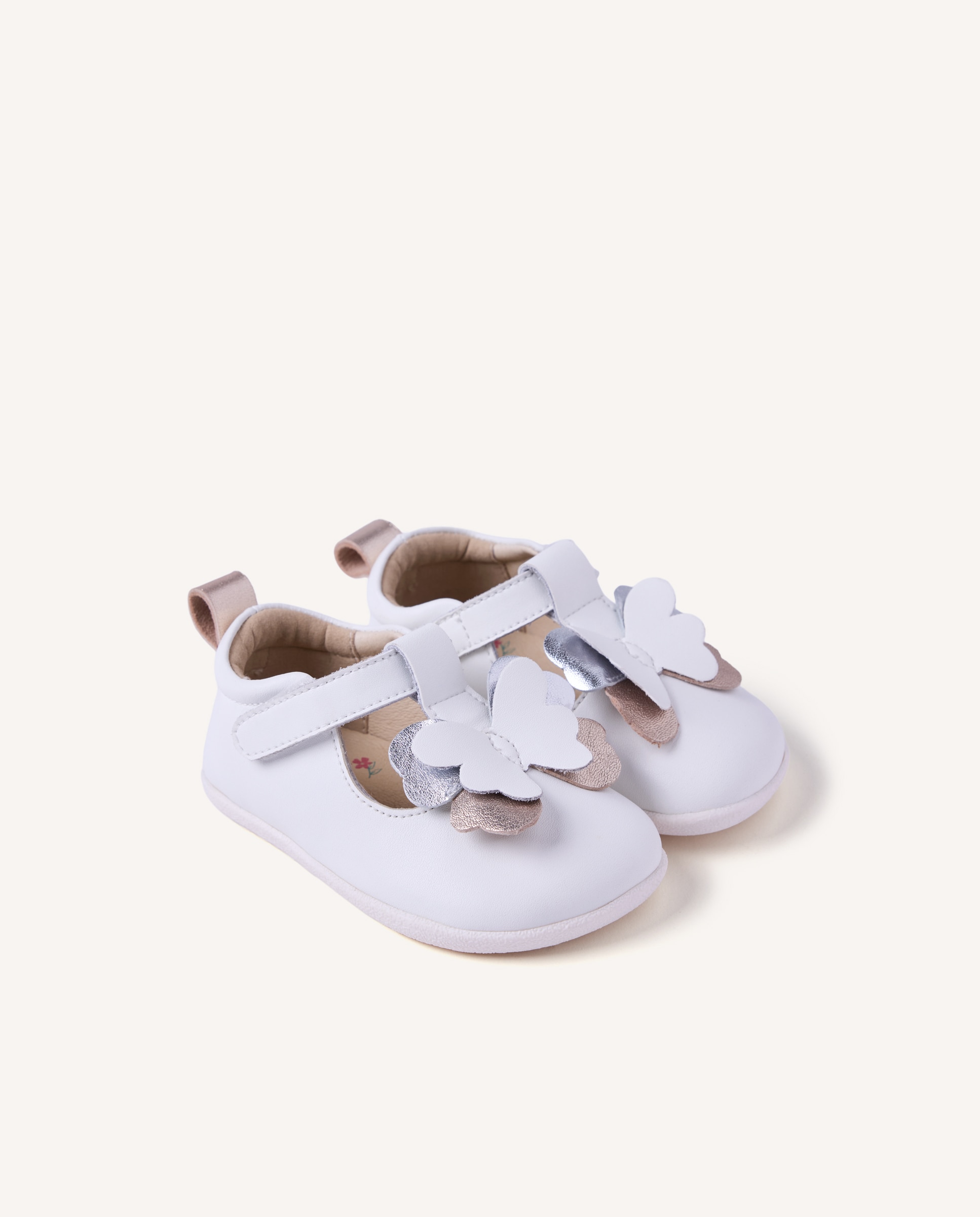 Merceditas de bebé niña barefoot de piel con detalle de mariposa - Gioseppo - Blanco Blanco-2