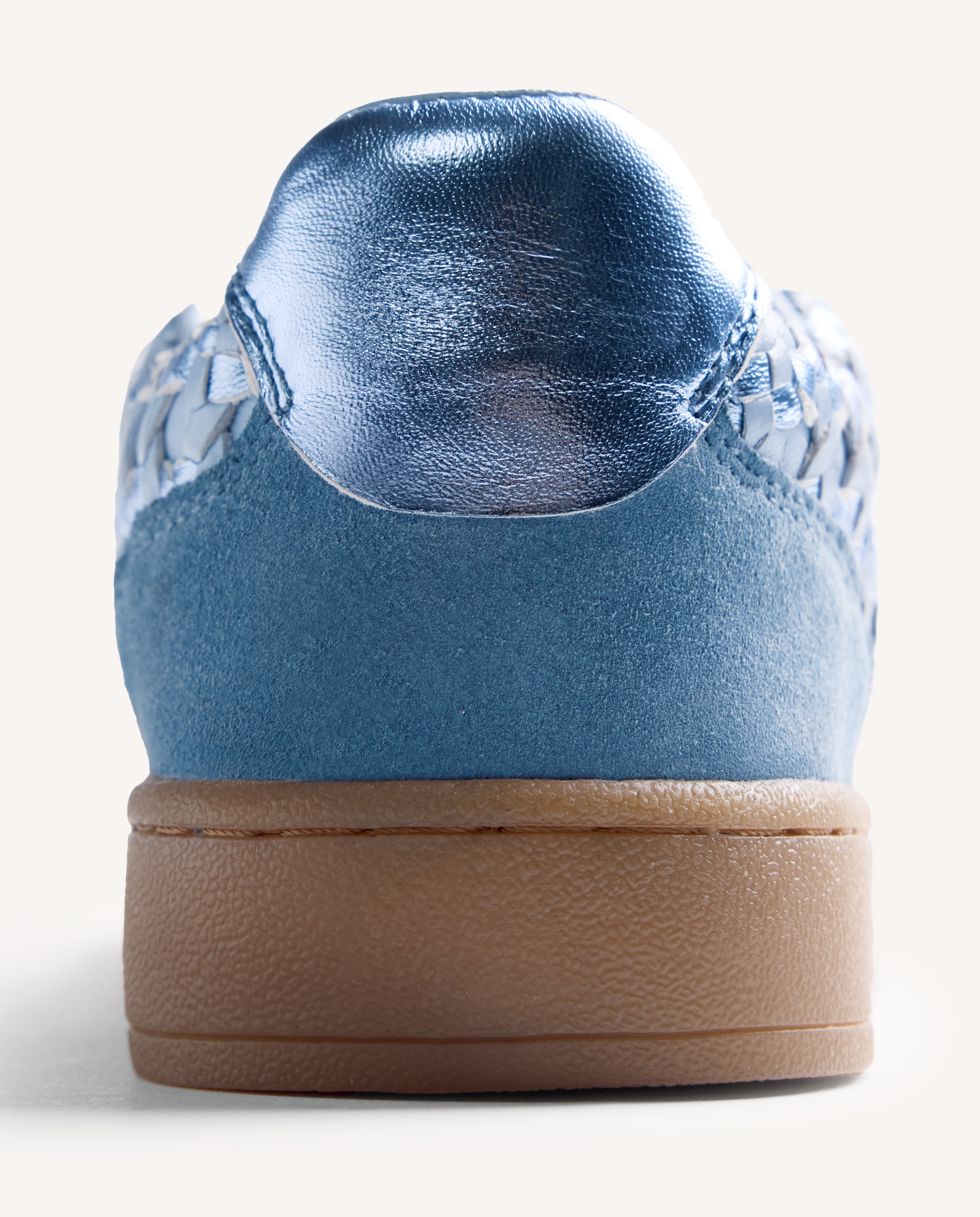 Zapatillas deportivas de mujer de piel trenzada con piezas de piel en acabado serraje - Gioseppo - Azul claro Azul claro-4