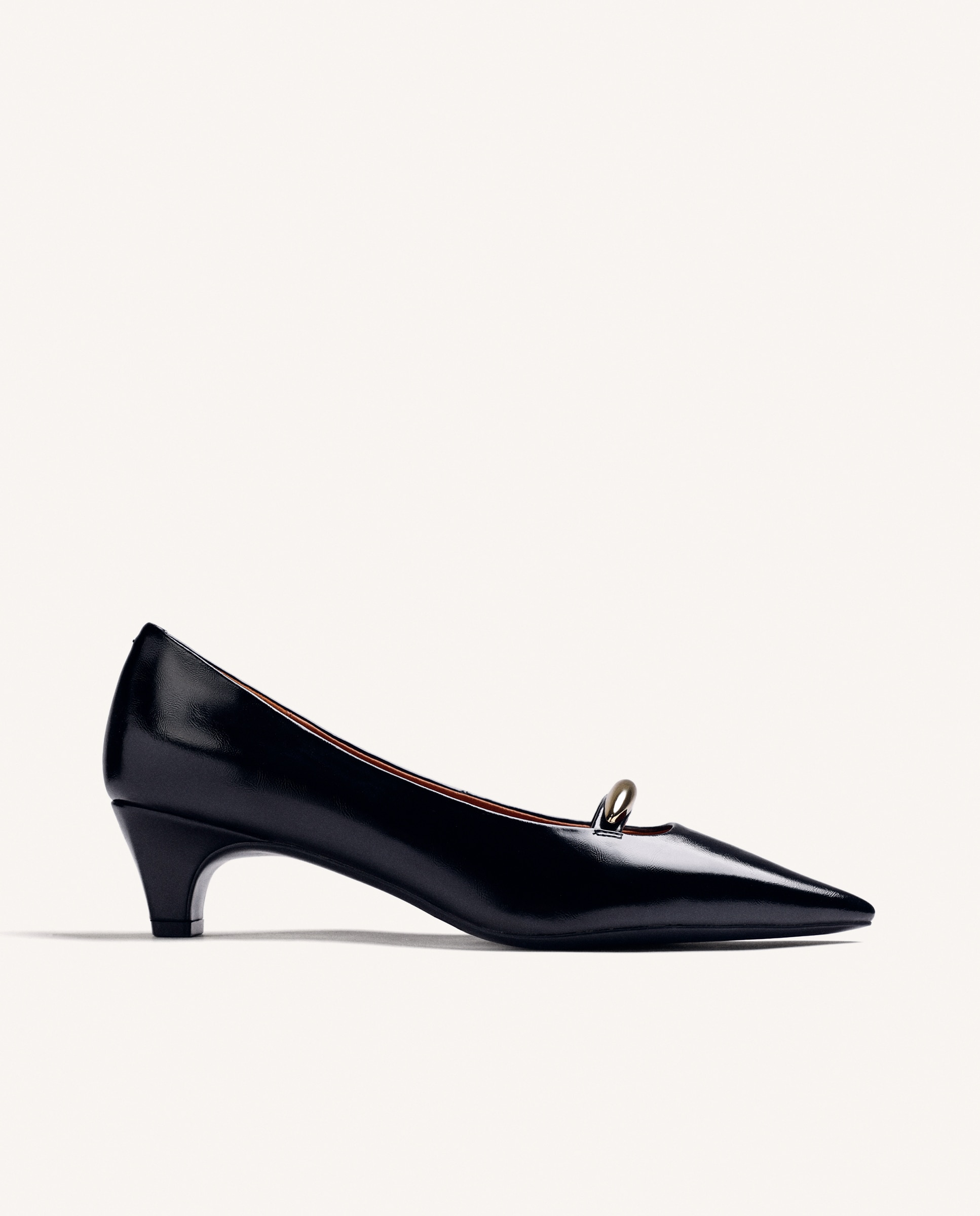 Zapatos de salón de mujer con acabado efecto charol y detalle metálico - Gioseppo - Negro Negro-1