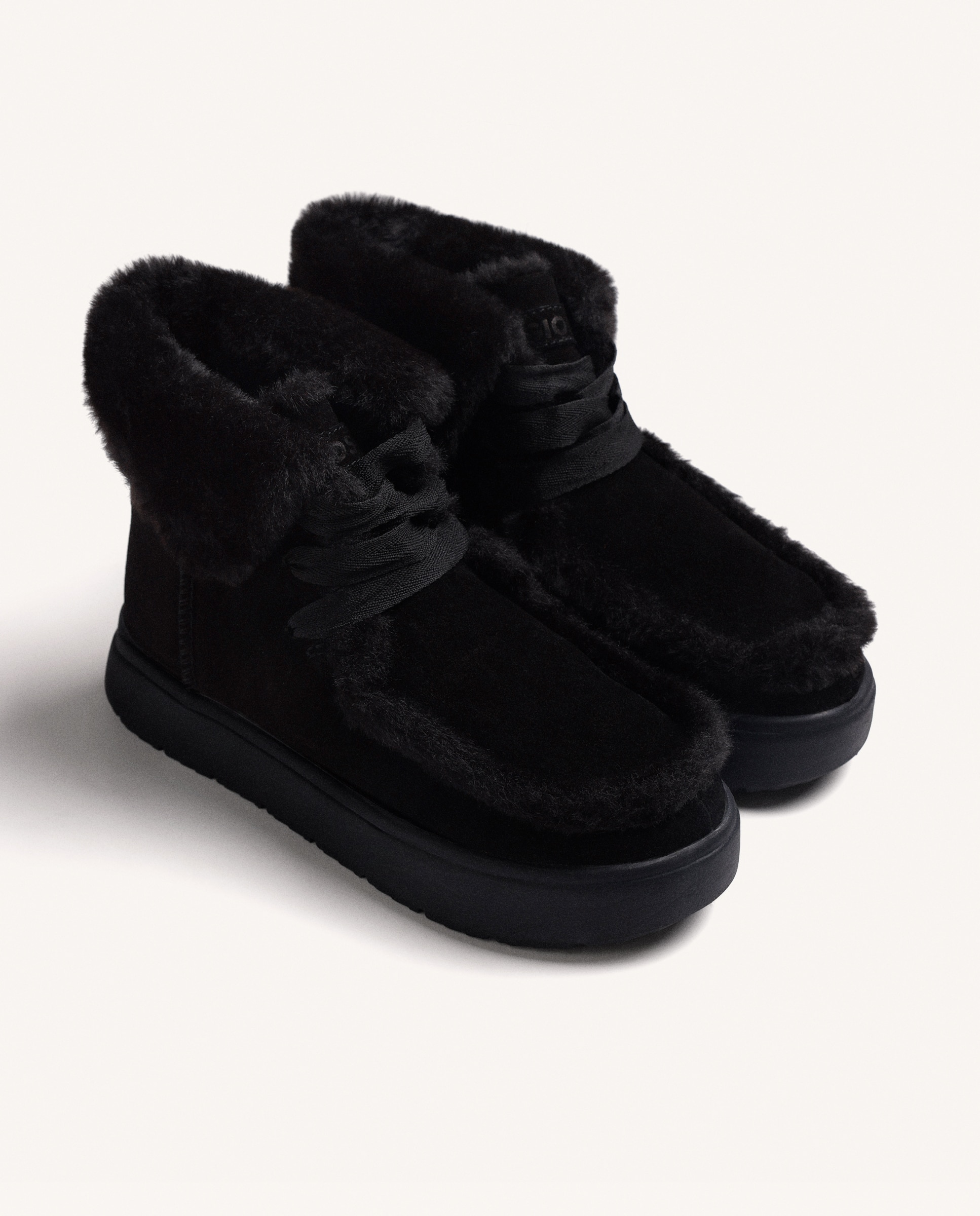 Botas de pelo de mujer estilo australianas de piel serraje con collarín y ribete de pelo - Gioseppo - Negro Negro-3