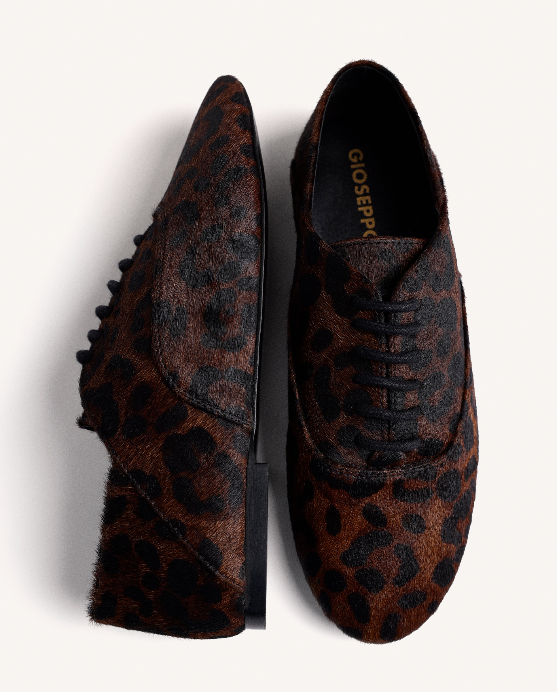 Bluchers de mujer de piel tipo pelo y plantilla acolchada - Gioseppo - Estampado Estampado-4