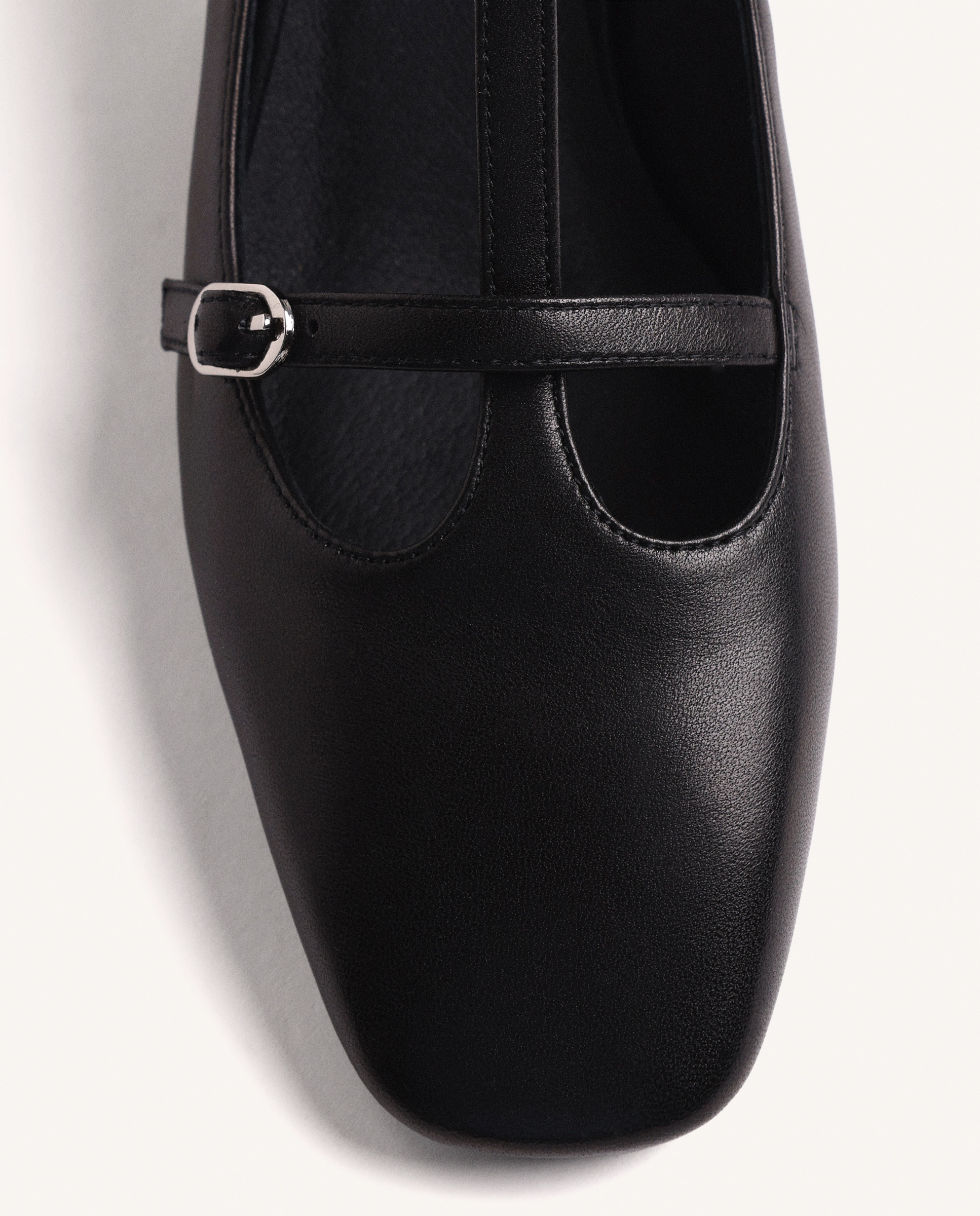 Zapatos de salón de mujer con cierres ajustables - Gioseppo - Negro Negro-2