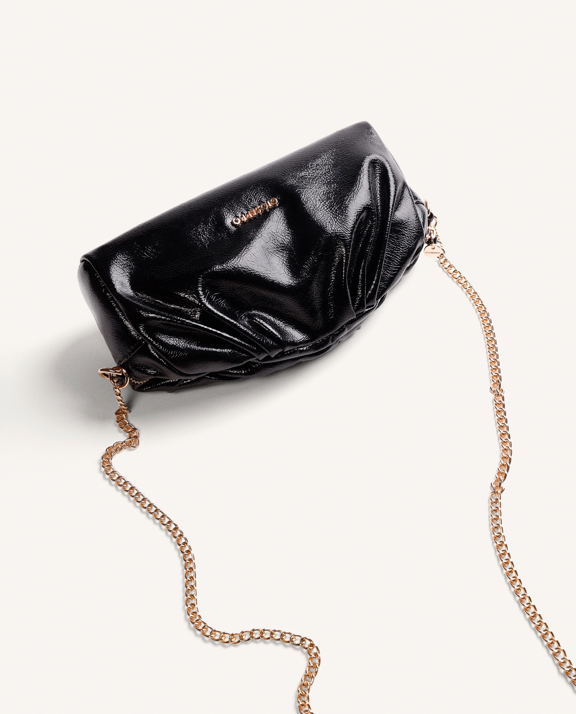 Bolso tipo bandolera efecto arrugado con cierre magnético y cremallera - Gioseppo - Negro Negro-4