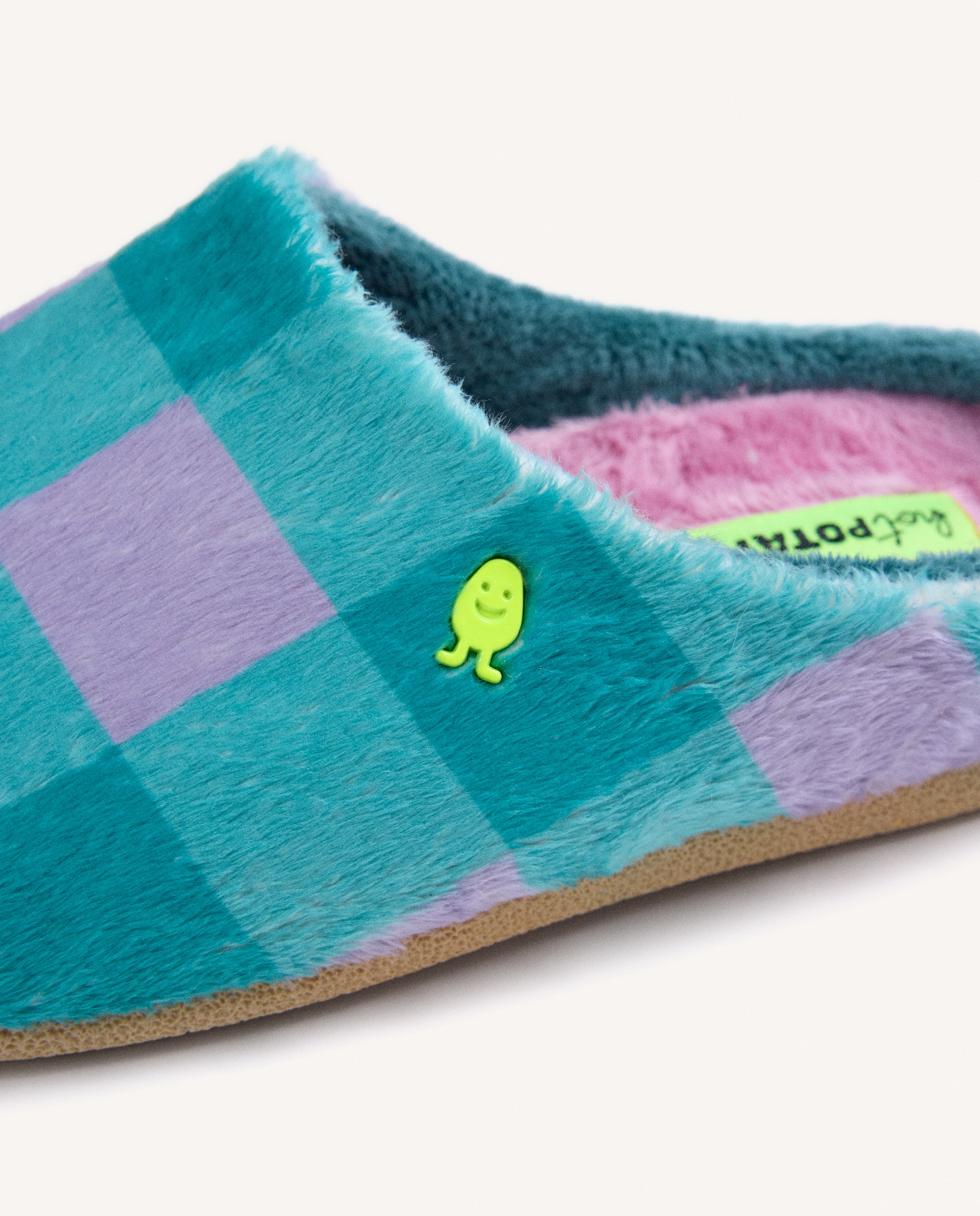 Imagen 2 de Zapatillas de casa de mujer de pelo con estampado de cuadros - Hot Potatoes - Verde Verde