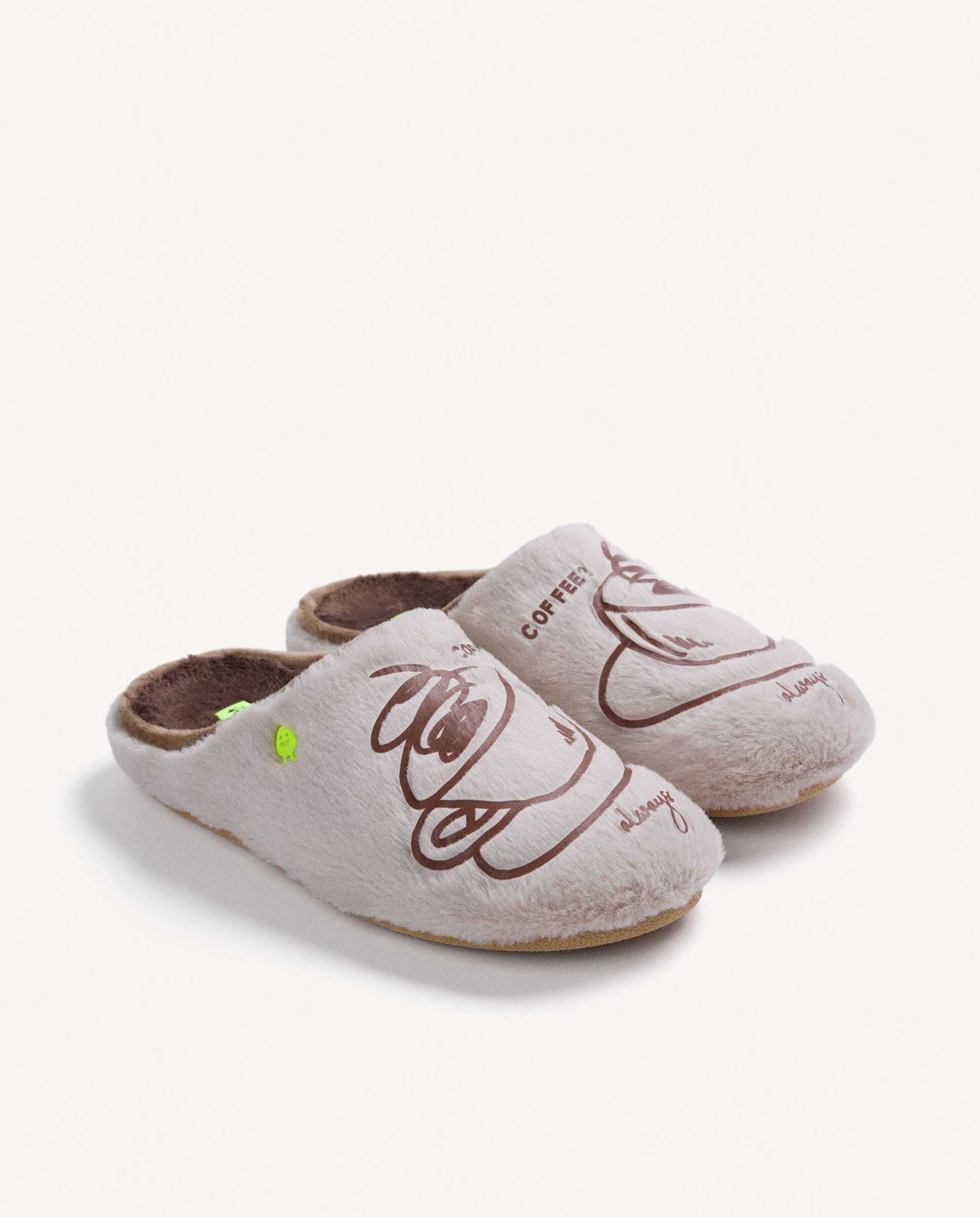 Imagen 3 de Zapatillas de casa de mujer de pelo con dibujo y texto - Hot Potatoes - Beige Beige