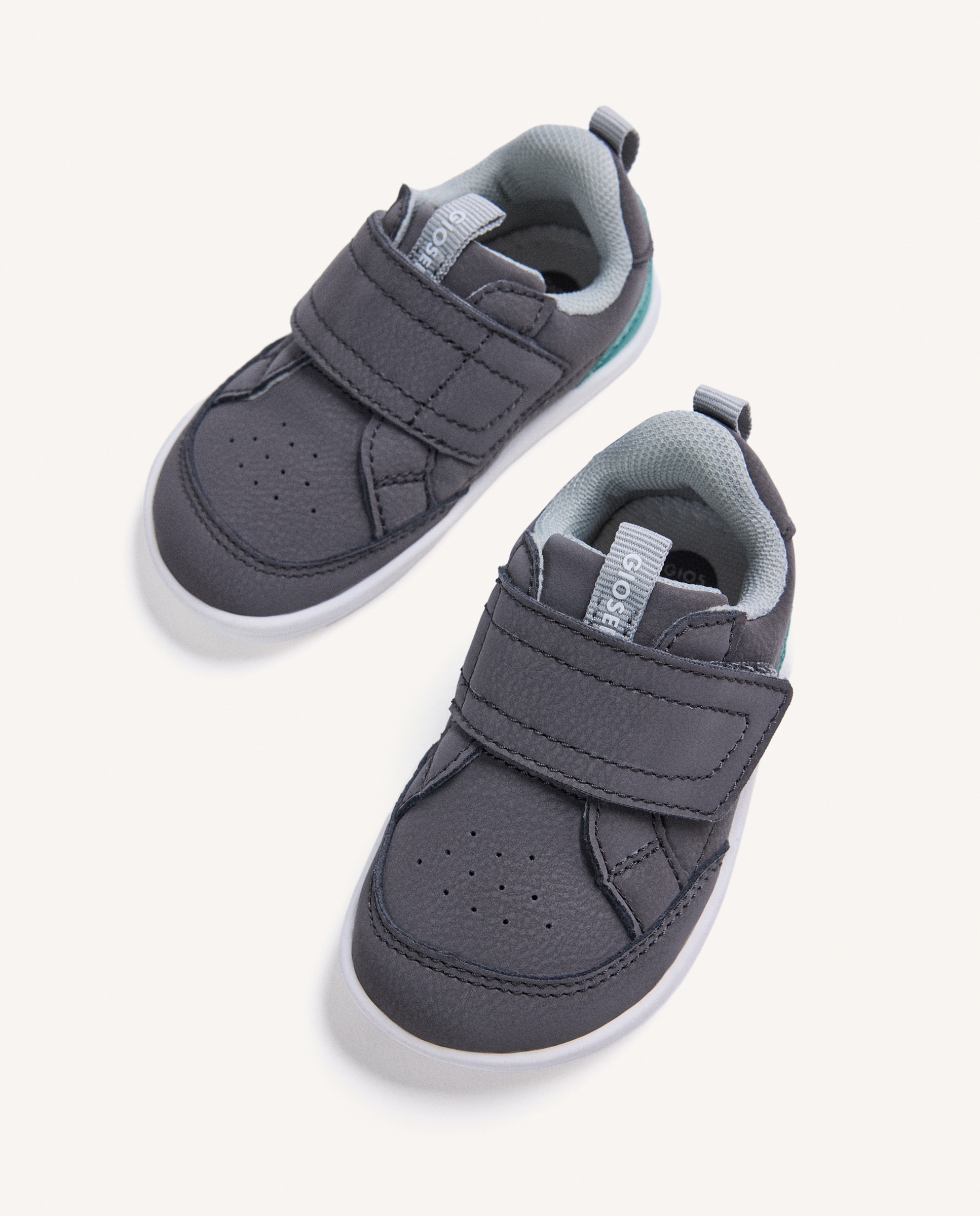 Gioseppo barefoot -zapatillas blancas - Gris Gris-3