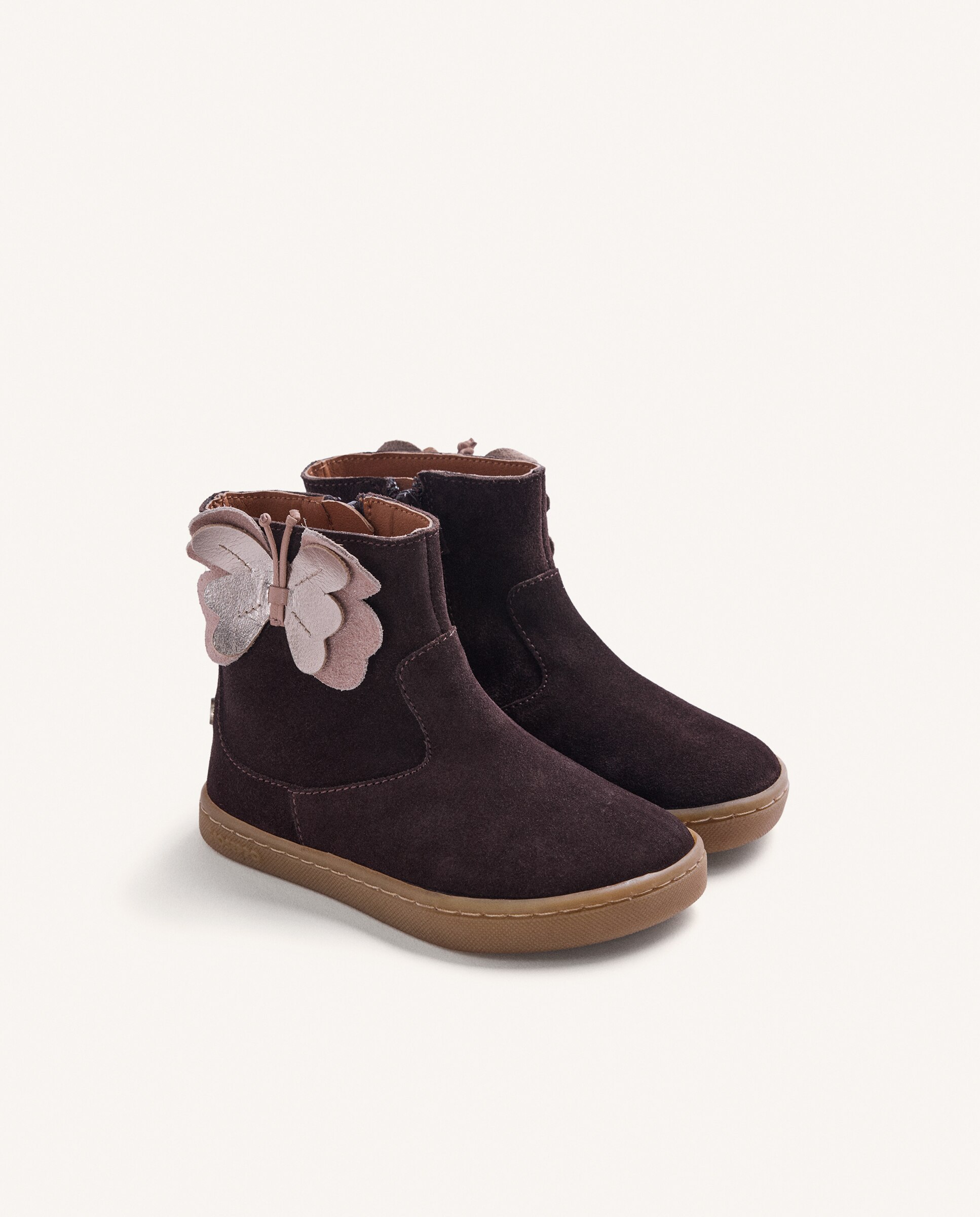 Botines de niña de piel con detalle de mariposa barefoot - Gioseppo - Choco Choco-2