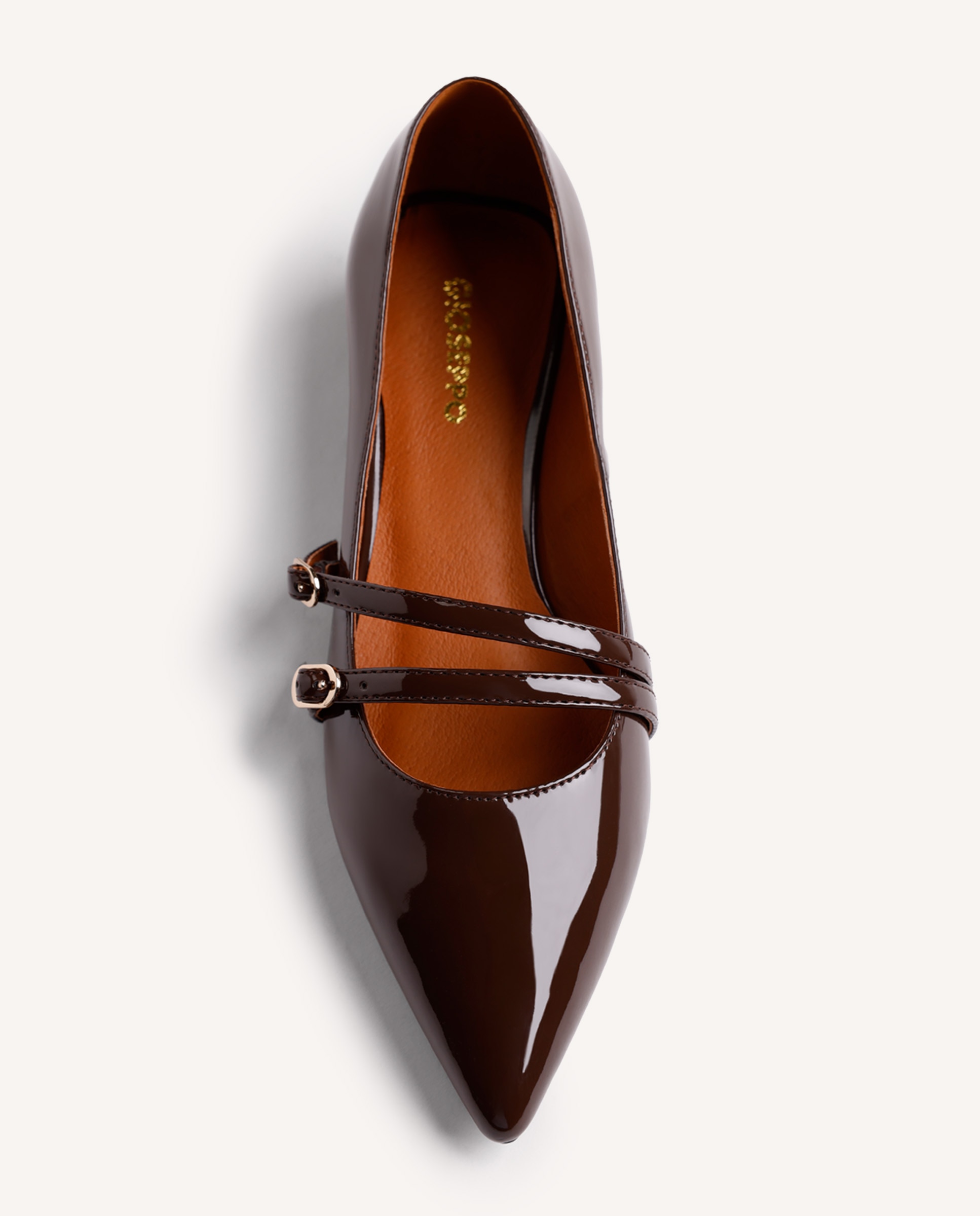 Imagen 3 de Zapatos de salón de mujer con acabado en efecto charol con tiras - Marrón Marrón