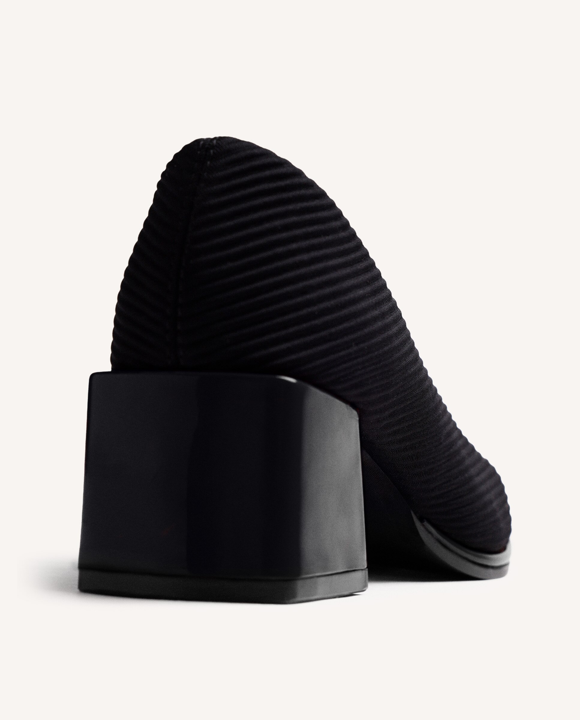 Imagen 4 de Zapatos de salón de mujer - Gioseppo - Negro Negro
