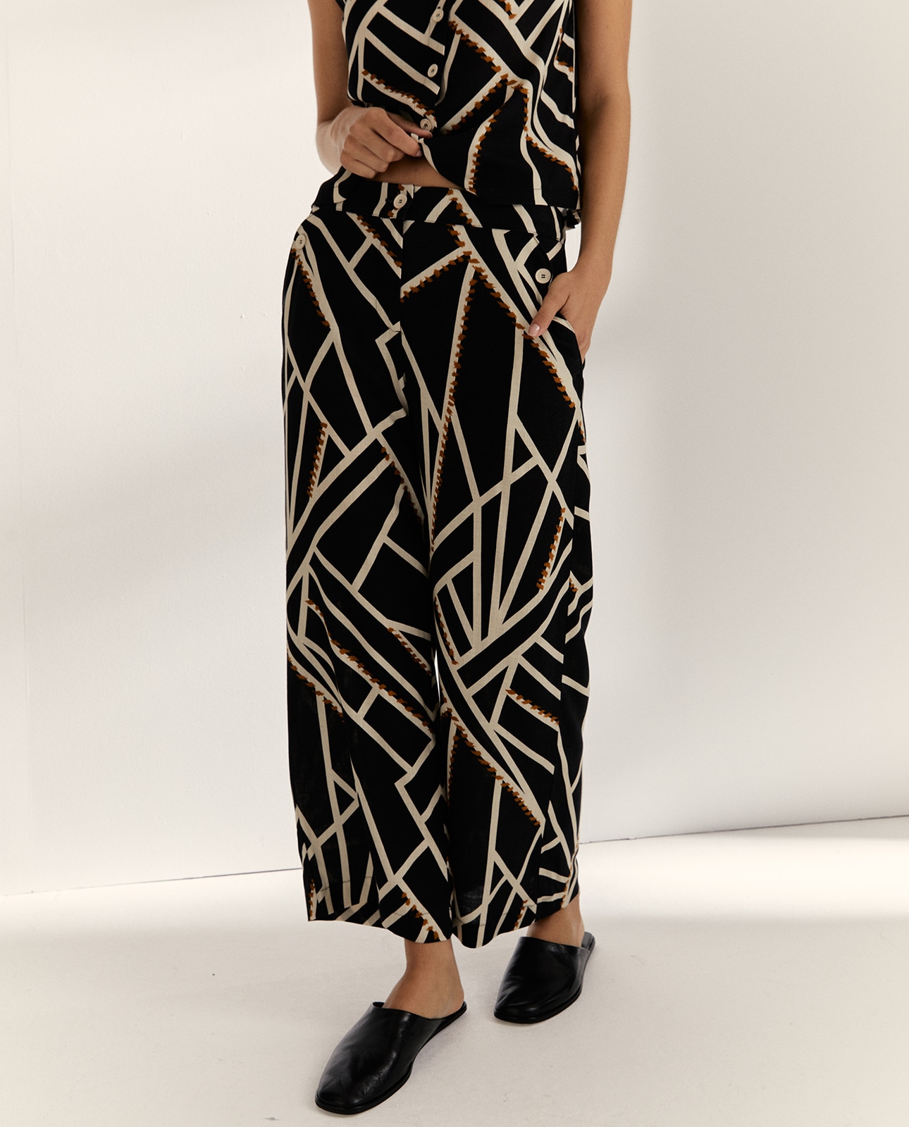Pantalones anchos de mujer tobillero - Paz Torras - Negro / Natural Negro / Natural-2