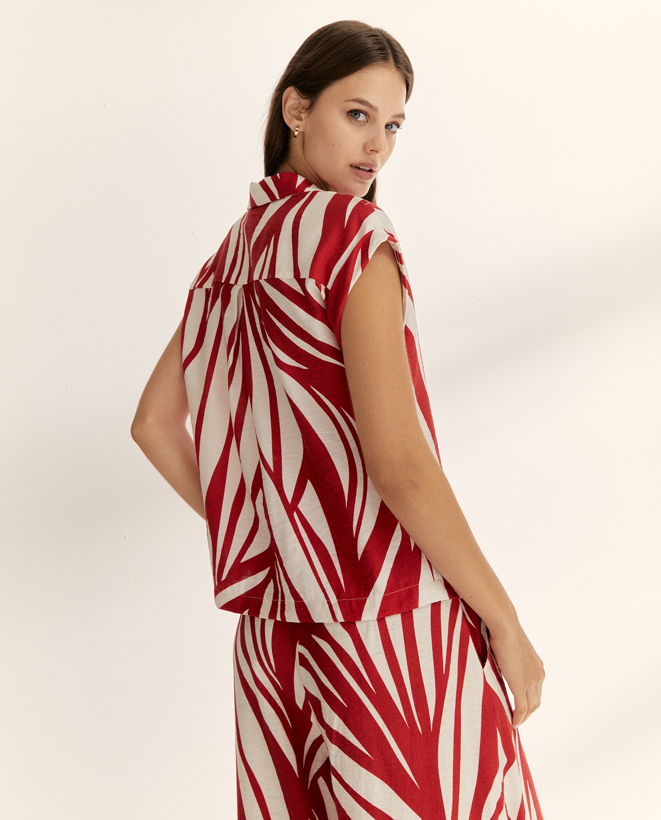 Camisa de mujer estampada cuello camisero - Paz Torras - Rojo Rojo-3