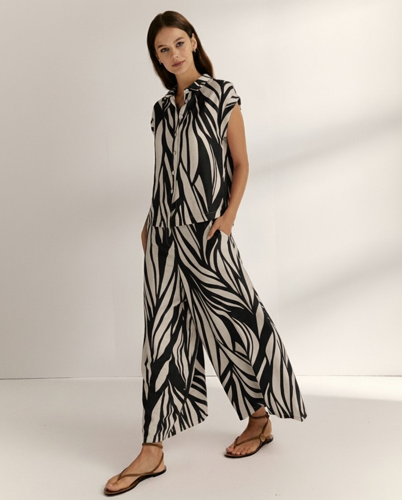 Pantalones anchos de mujer estampado grande - Paz Torras - Negro / Blanco Negro / Blanco-1