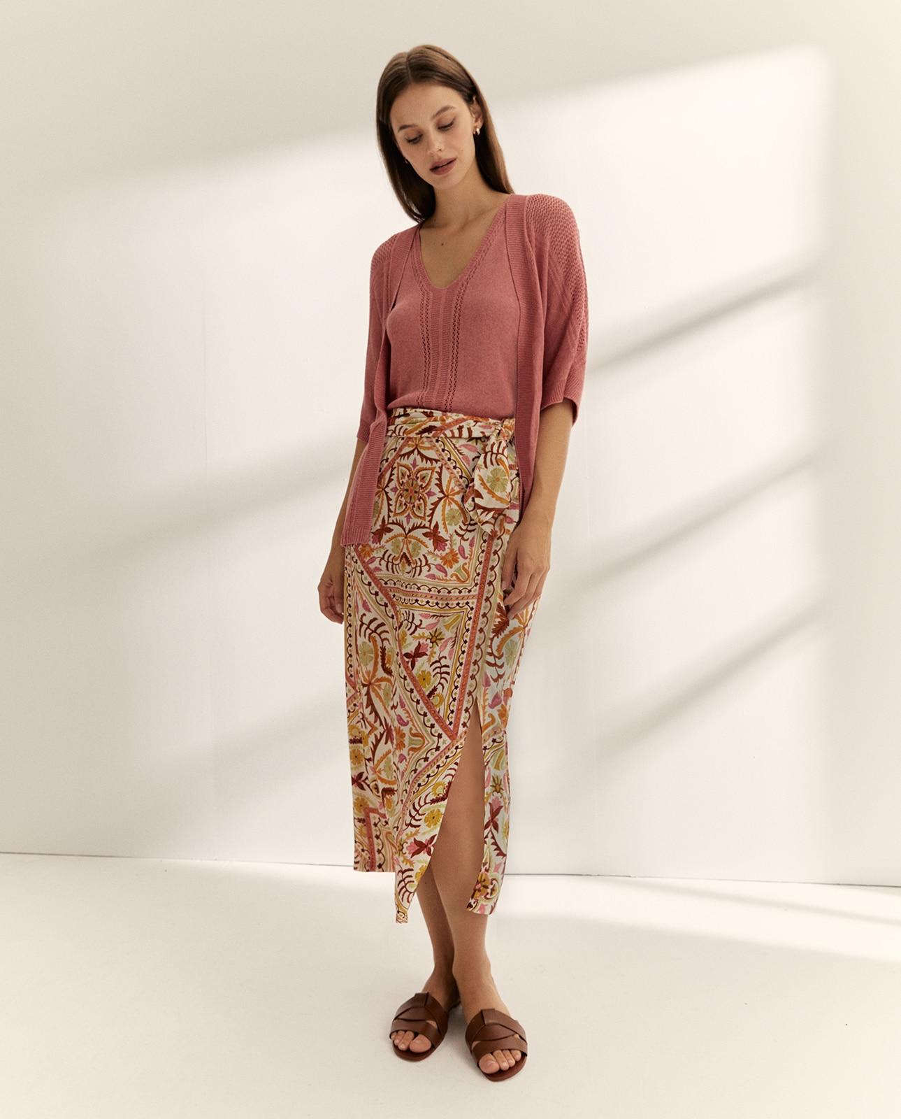 Paz Torras - Falda midi estampada.